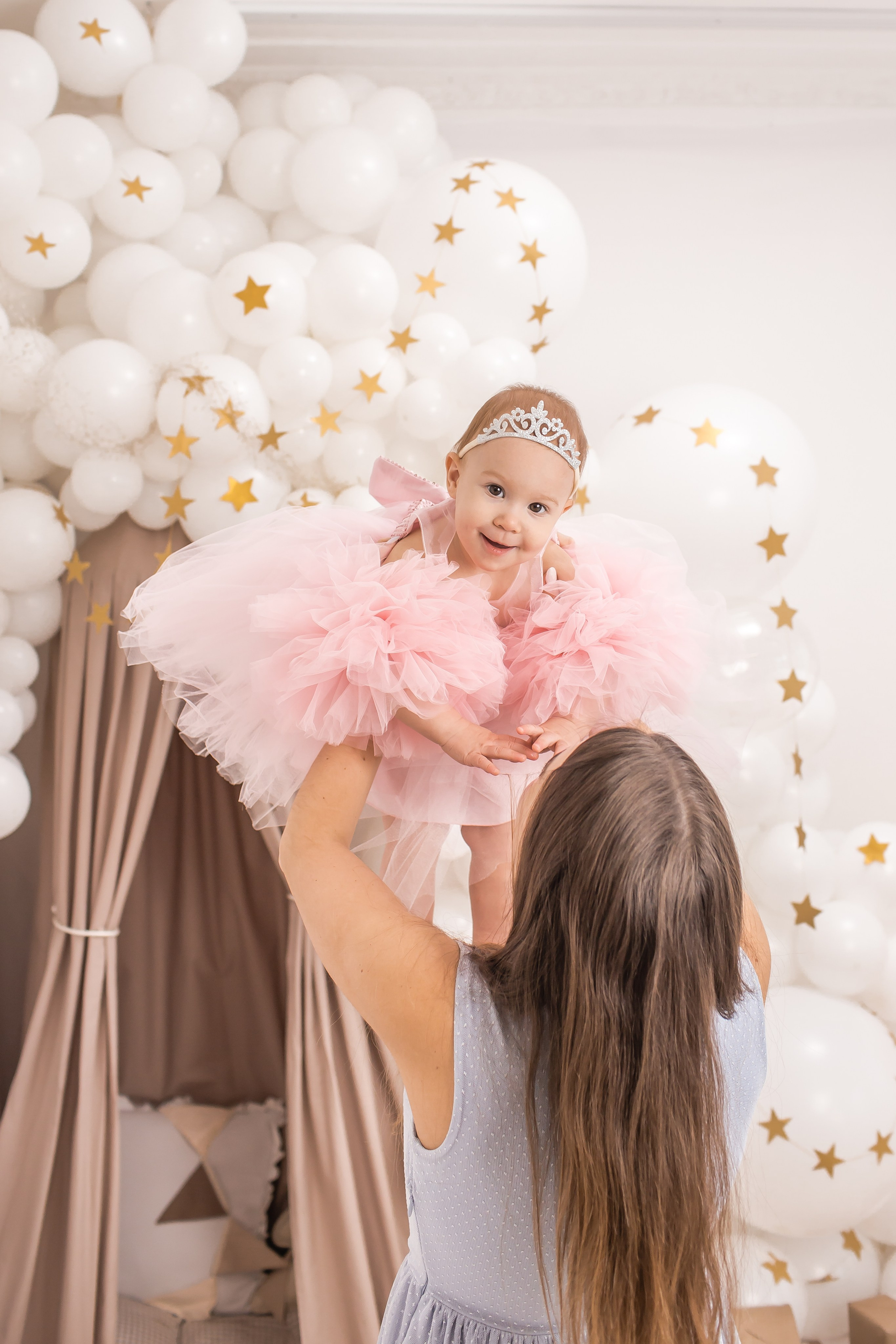 СЕМЕЙНЫЕ кадры. Детский семейный фотограф на первый годик город Новосибирск Дымова Светлана пакеты всё включено 1-3 года