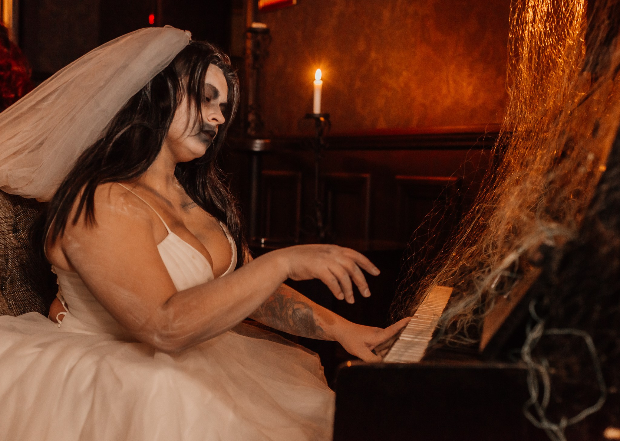 Halloween party в кальянной HookahPlace. Профессиональный пейзажный фотограф Новокрещенов Станислав