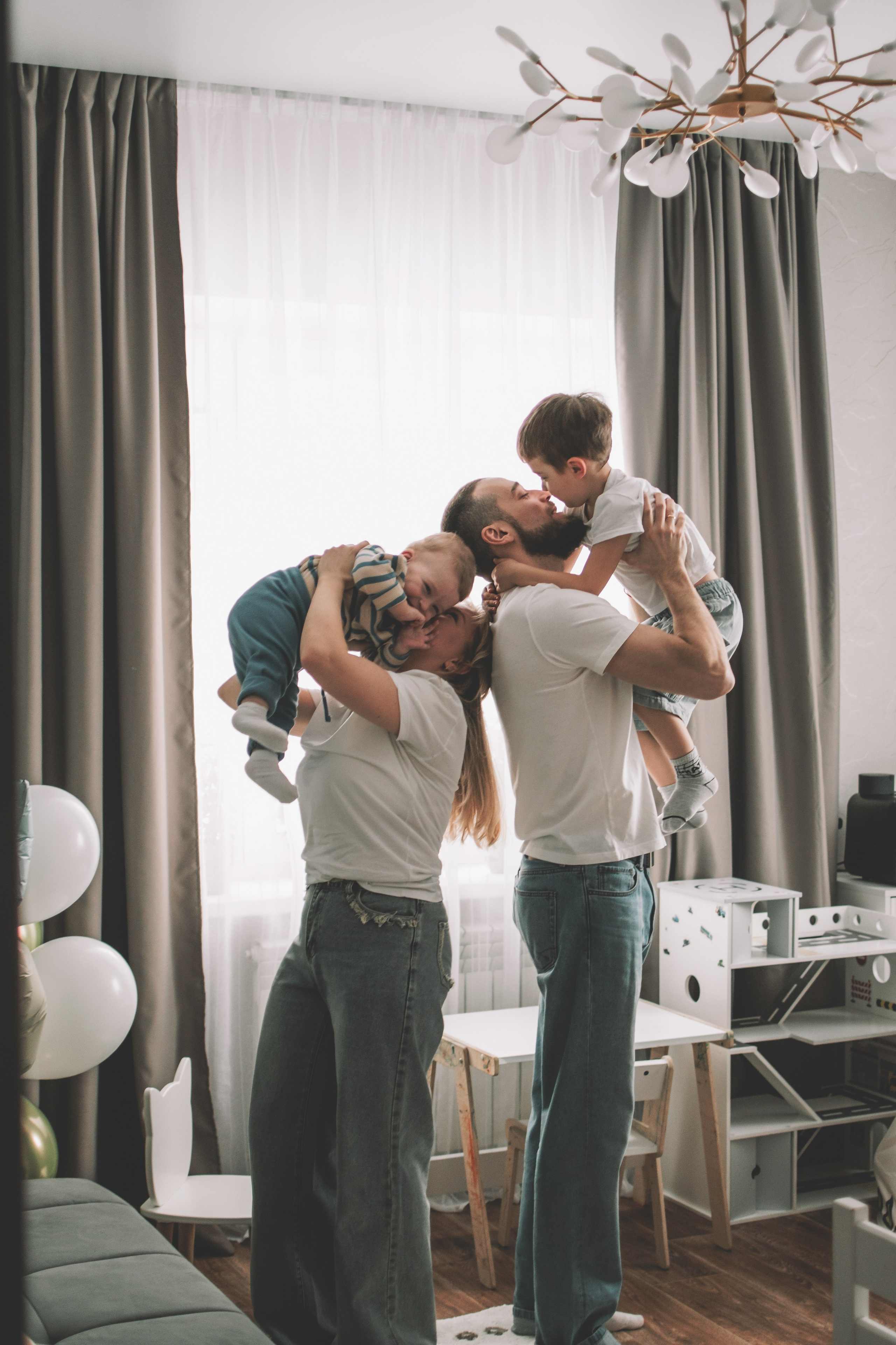 Годовасие в кругу семьи. Семейный и свадебный фотограф Губкинский и Ставрополь