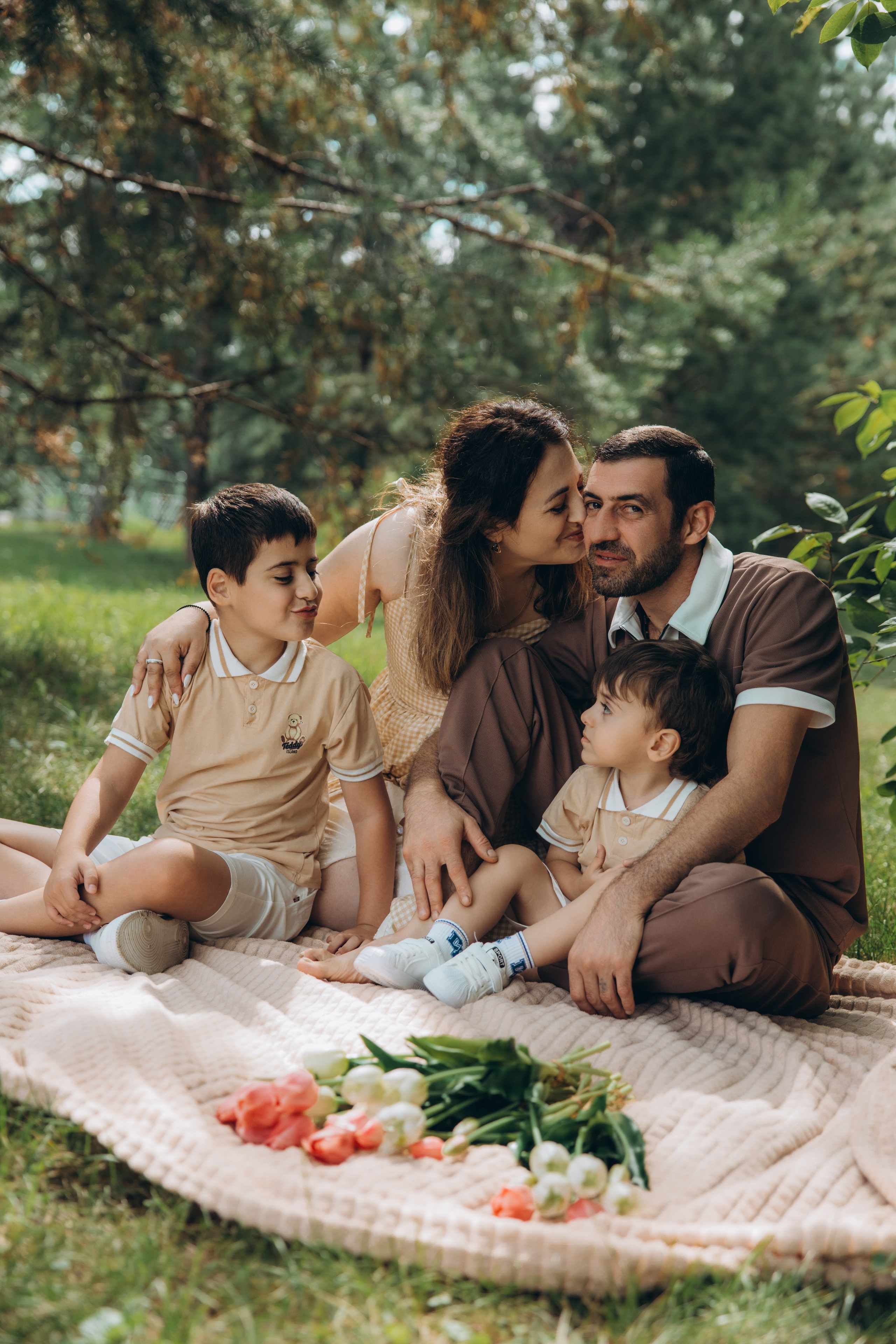 Семейная фотосессия в парке ЦПКиО. Свадебный, семейный фотограф в Иркутске Светлана Макаричева