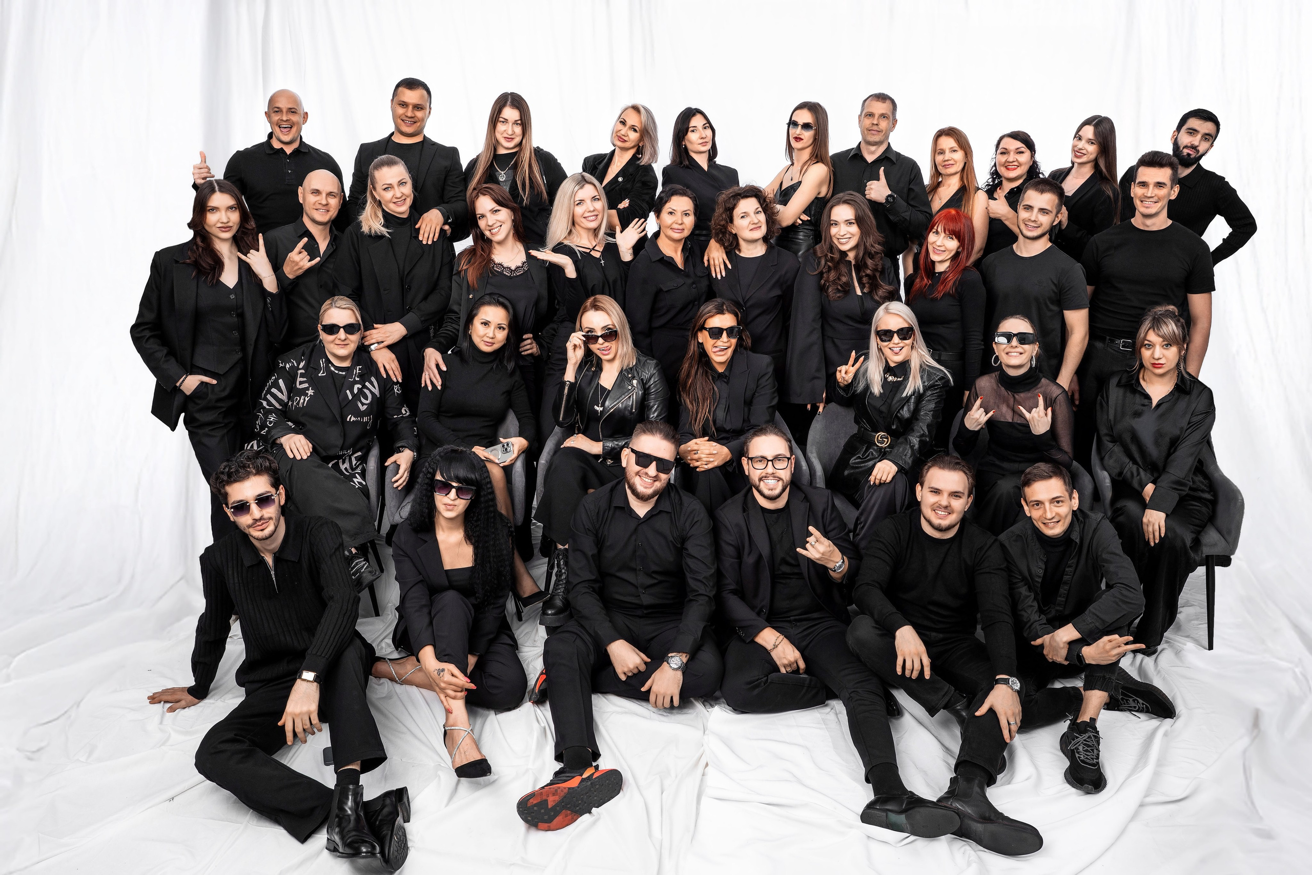 Фотосъемка сотрудников компании агентство недвижимости Сочи. Фотограф Сочи