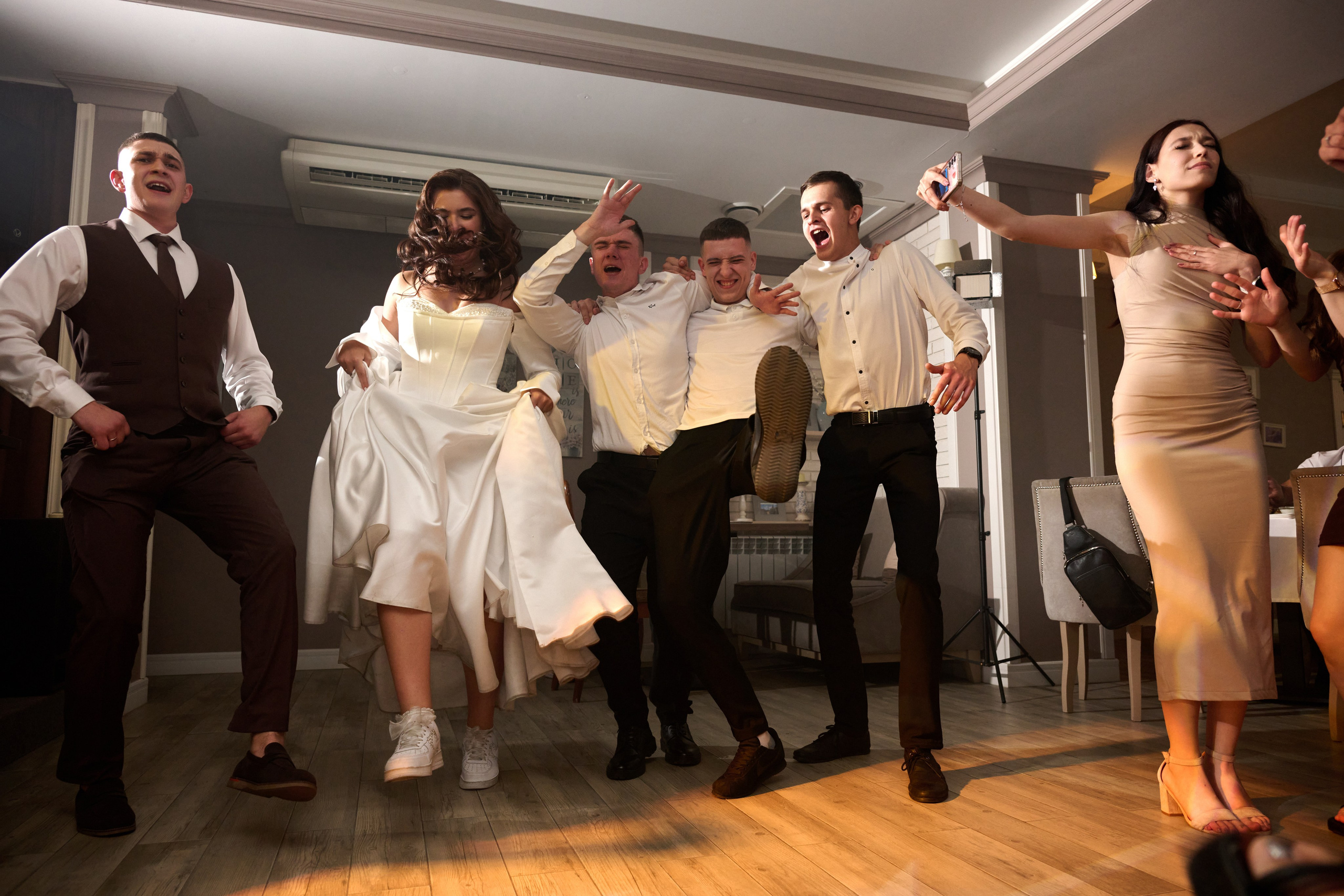 Свадьба Дениса и Валерии в Старом Осколе. Профессиональный фотограф Старый Оскол, Губкин — свадьба, венчание, крещение, юбилей и день рождения