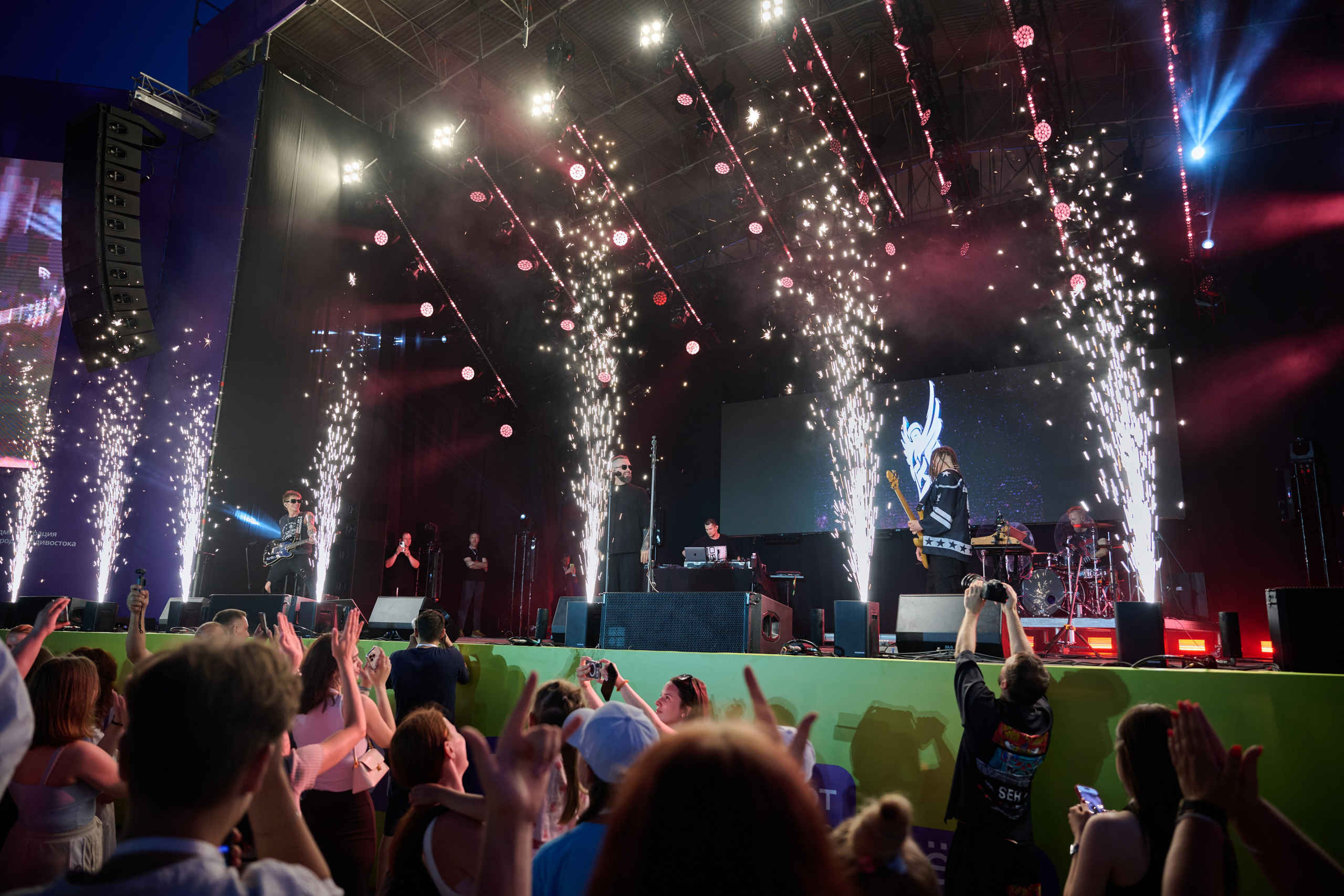 День молодежи вечерняя программа. Профессиональный репортажный фотограф Инесса Иминова