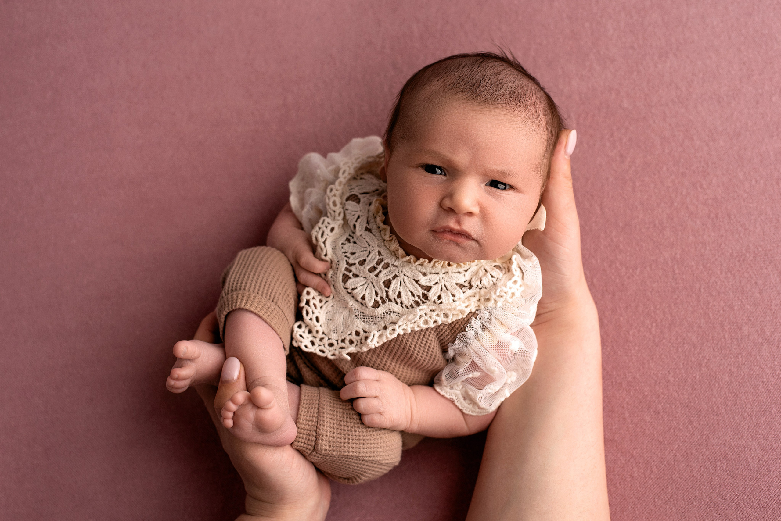Новорождённые девочки. Детский фотограф новорождённых в Минске Боровик Екатерина