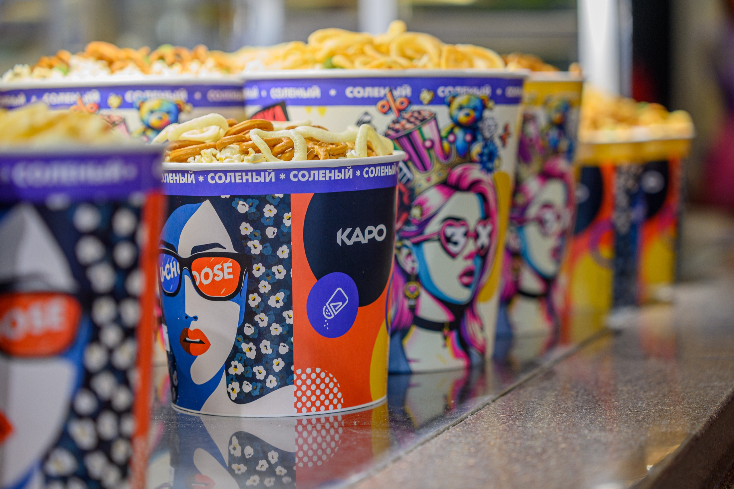 Предпремьерные съёмки кинопоказов. Семейный, уличный и пейзажный фотограф в Москве Никифоров Виктор