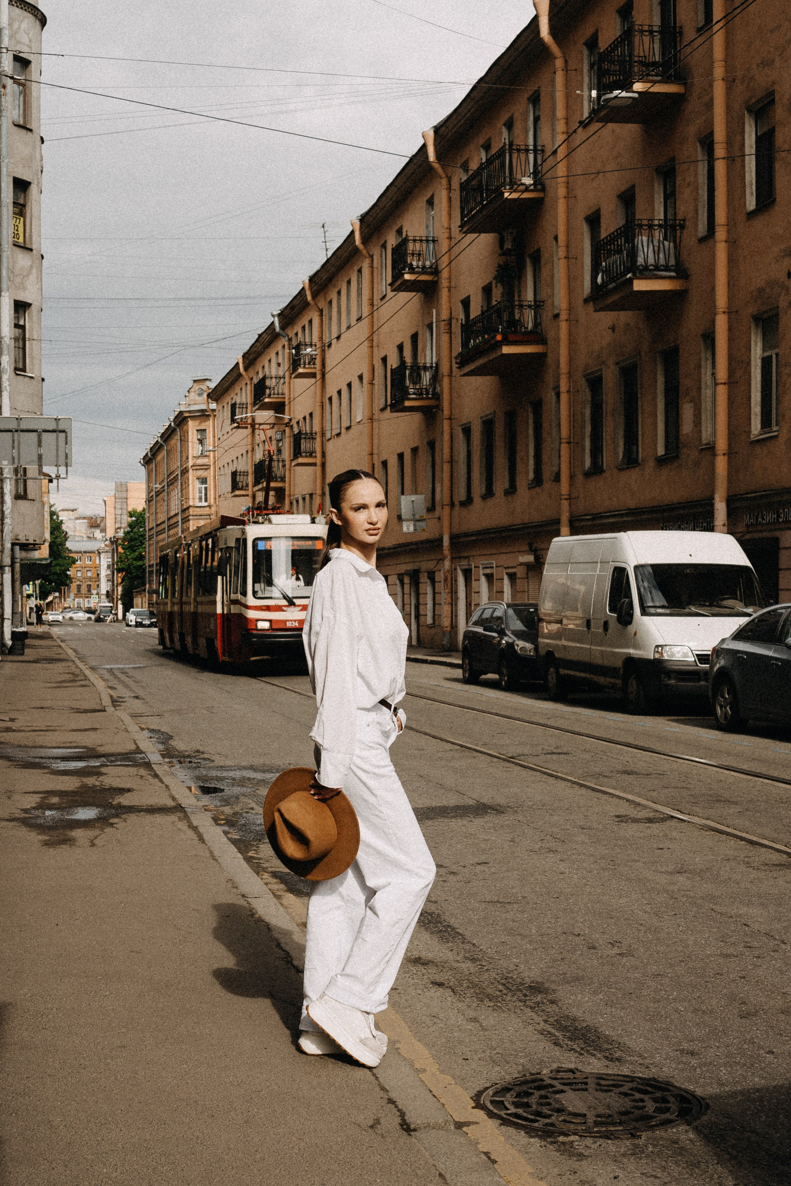МЫ ГУЛЯЛИ ПРО КРЫШАМ ПИТЕРА. Профессиональный фотограф, Санкт-Петербург — Виктория Богомолова