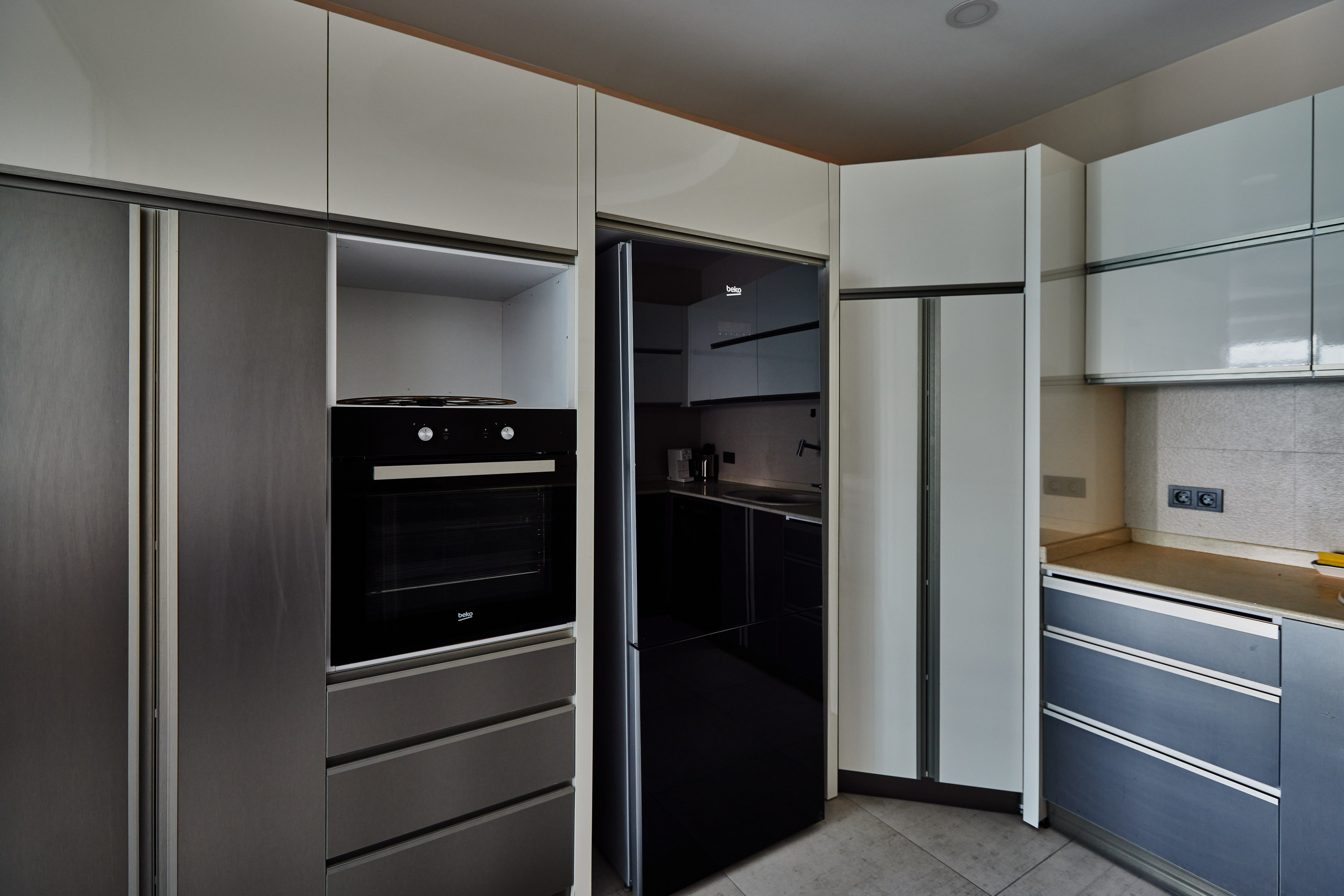 METRO CITY. Режиссёр, клипмейкер, фотограф — Андрей Охота