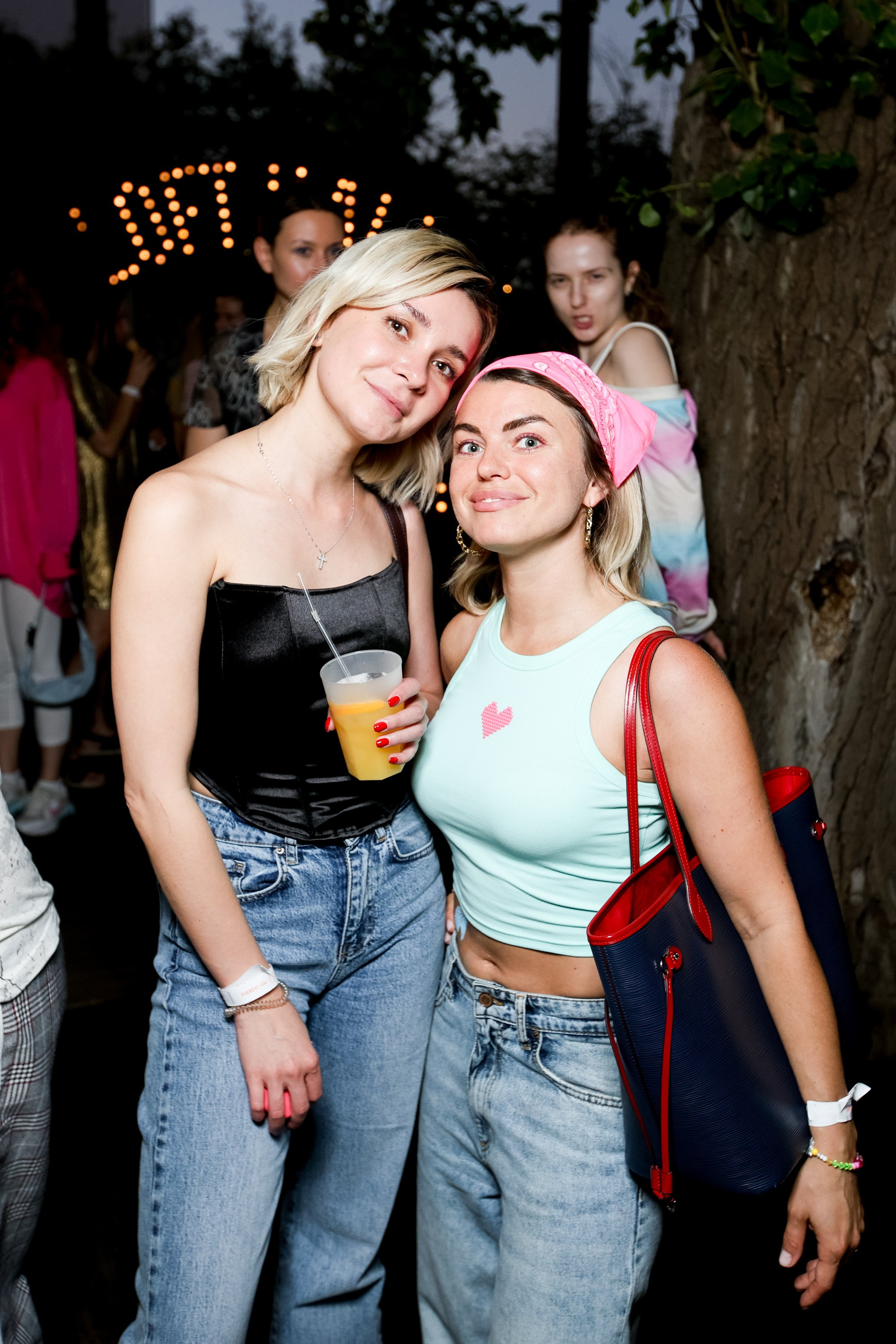 EVEREST VIBE good vibes only 16.08.2023. EVEREST PHOTO REPORT