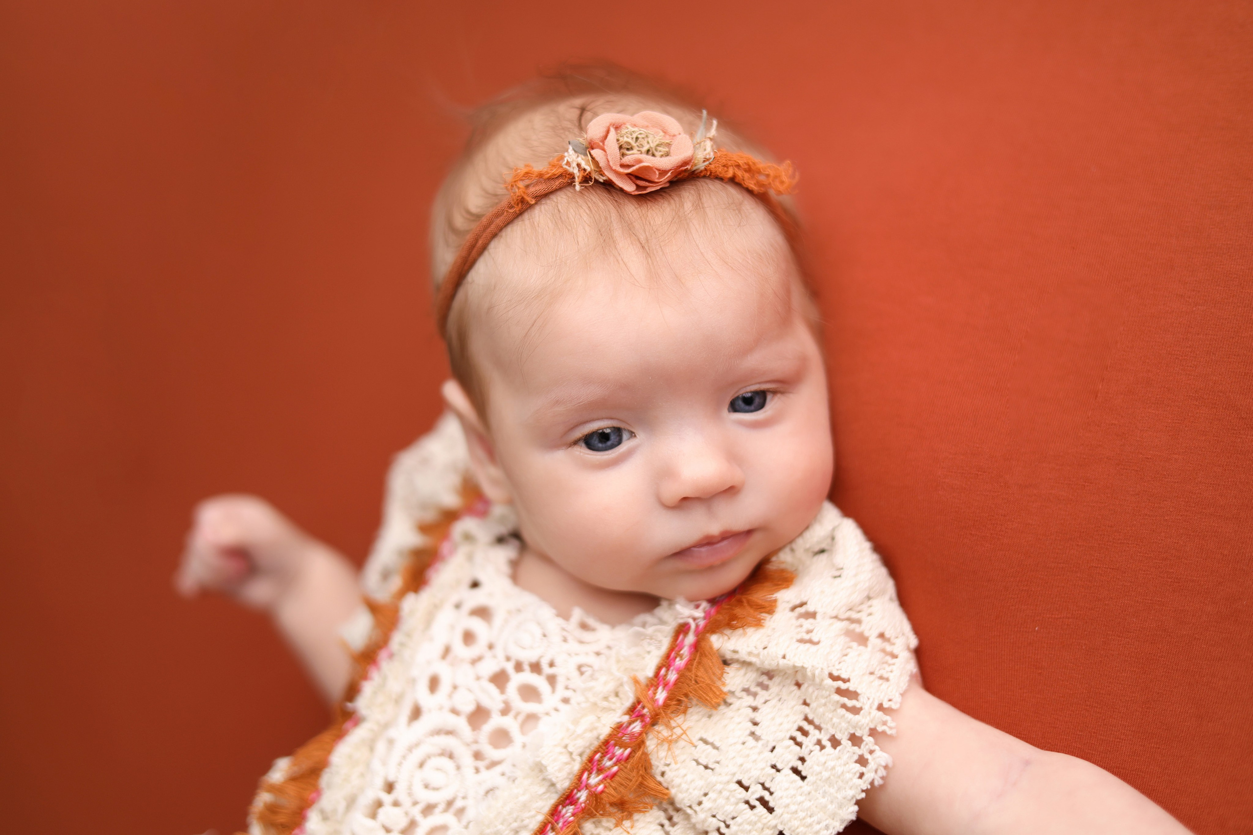 Катюше и Ксении 2 месяца. Фотограф новорожденных Москва. Ньюборн фотограф Москва