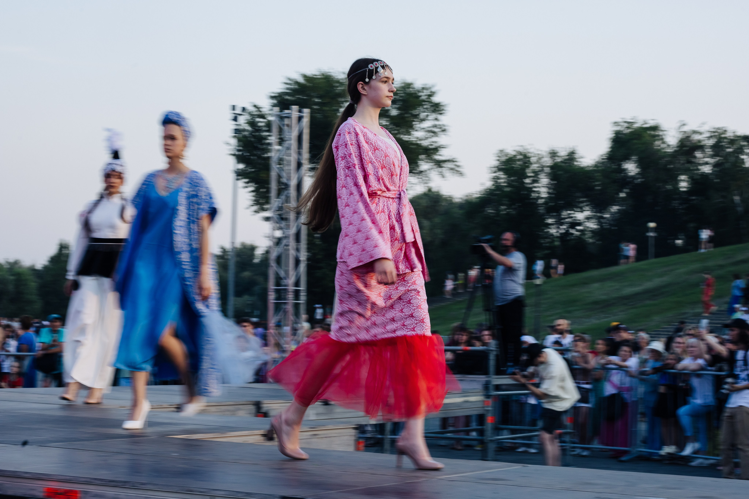 Международный фестиваль моды и музыки «Половодье» // 05.07.2024. Денис Прохоров Фотограф в г. Магнитогорск