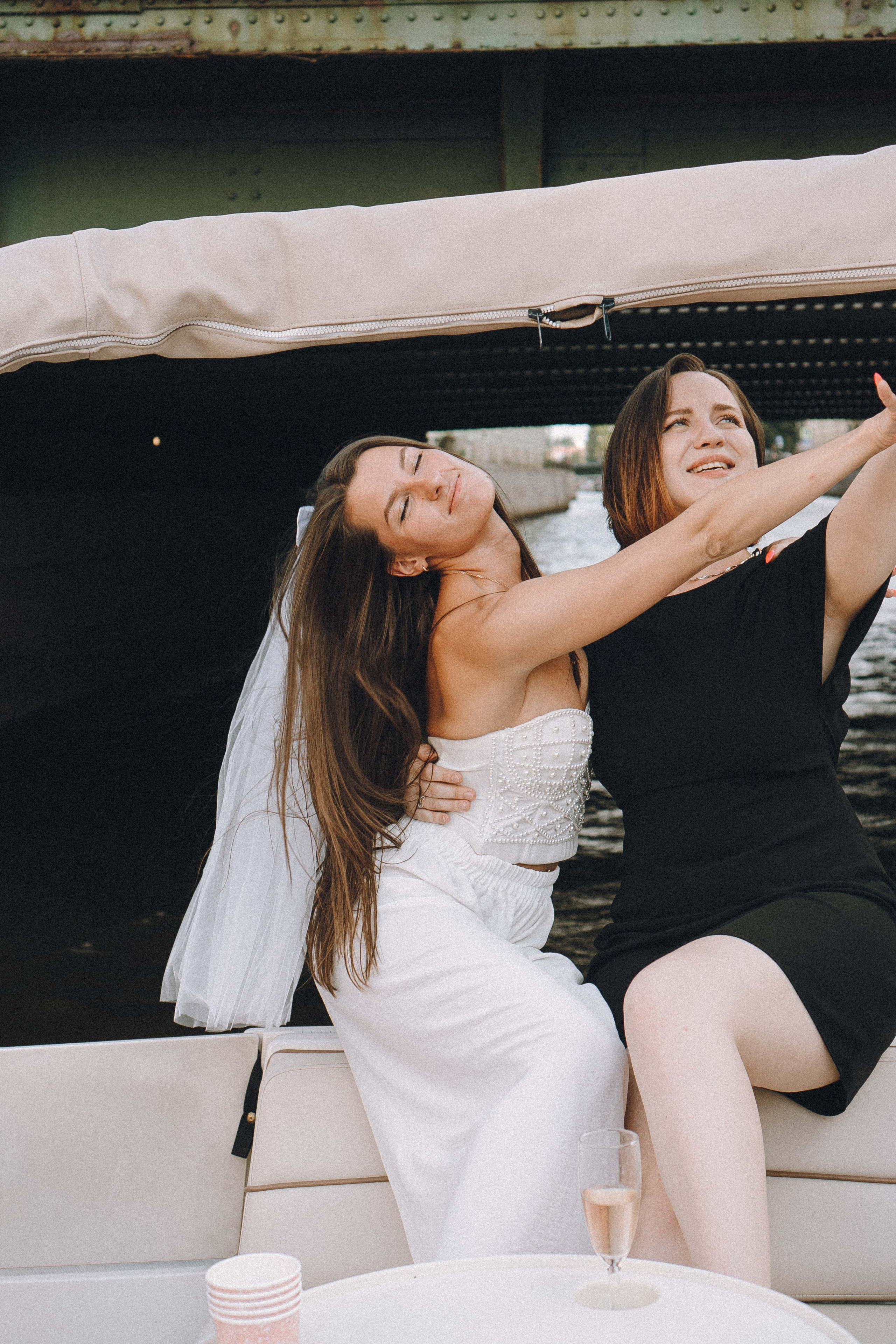 ДЕВИЧНИК НА КАТЕРЕ. Профессиональный фотограф, Санкт-Петербург — Виктория Богомолова