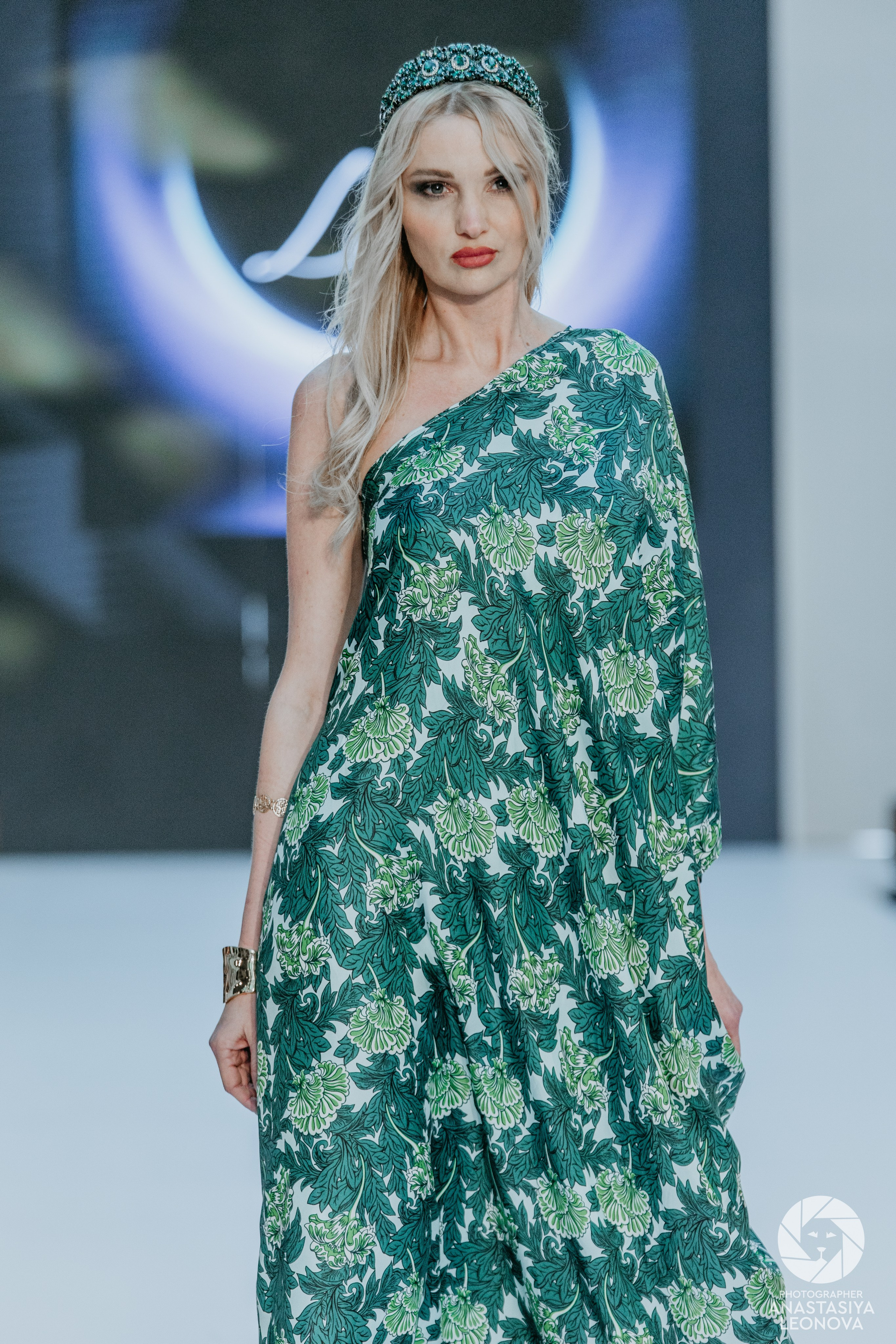 Fashion Week Türkiye [spring, 2025]. Anastasia Leonowa