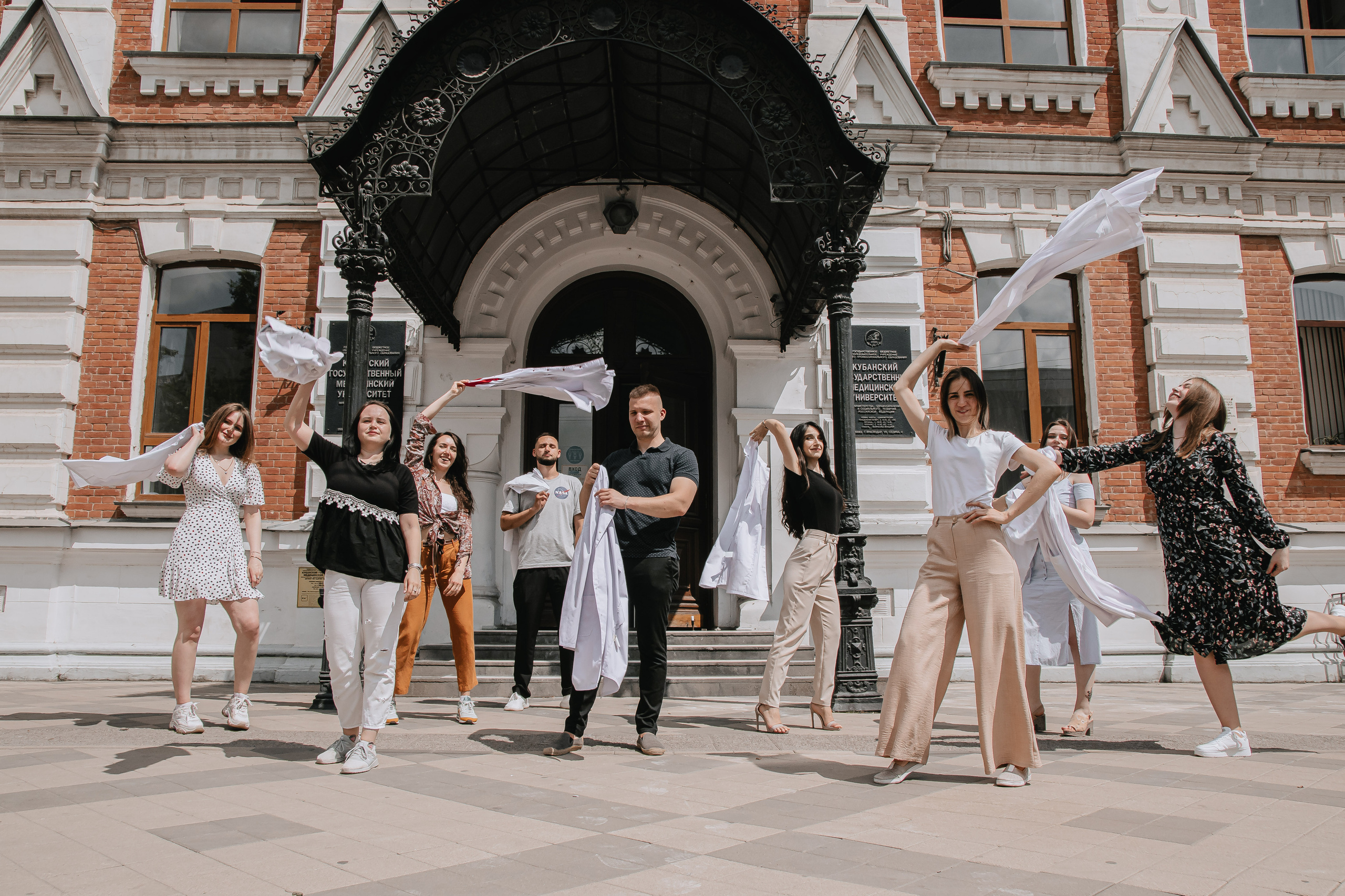 Выпускники. Фотограф Аделина Raw