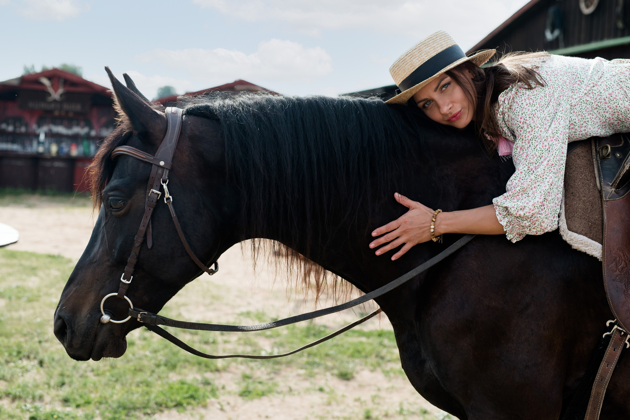 На конюшне. Семейный и контент фотограф