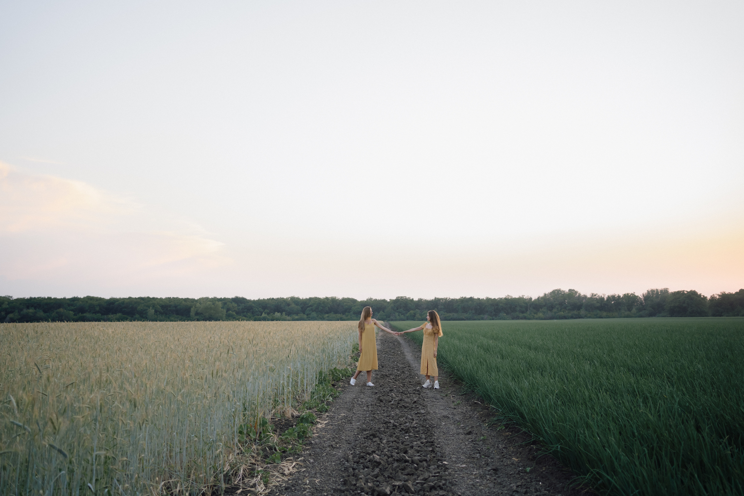 Катя и Виолетта. Свадебный и семейный фотограф в Волгограде Наталья Наумова
