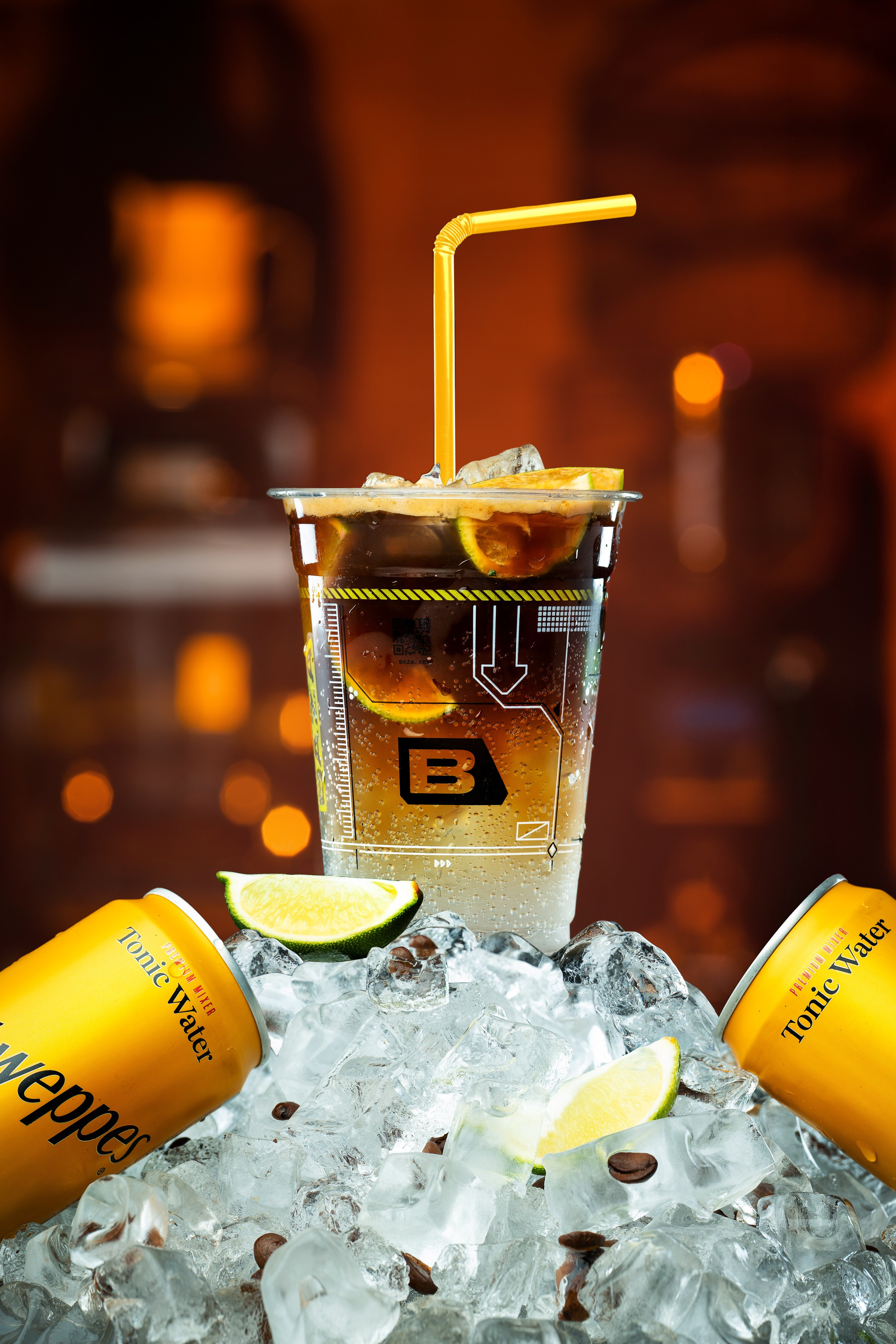 Advertising photographer in Dubai — Maxim Mitrofanov