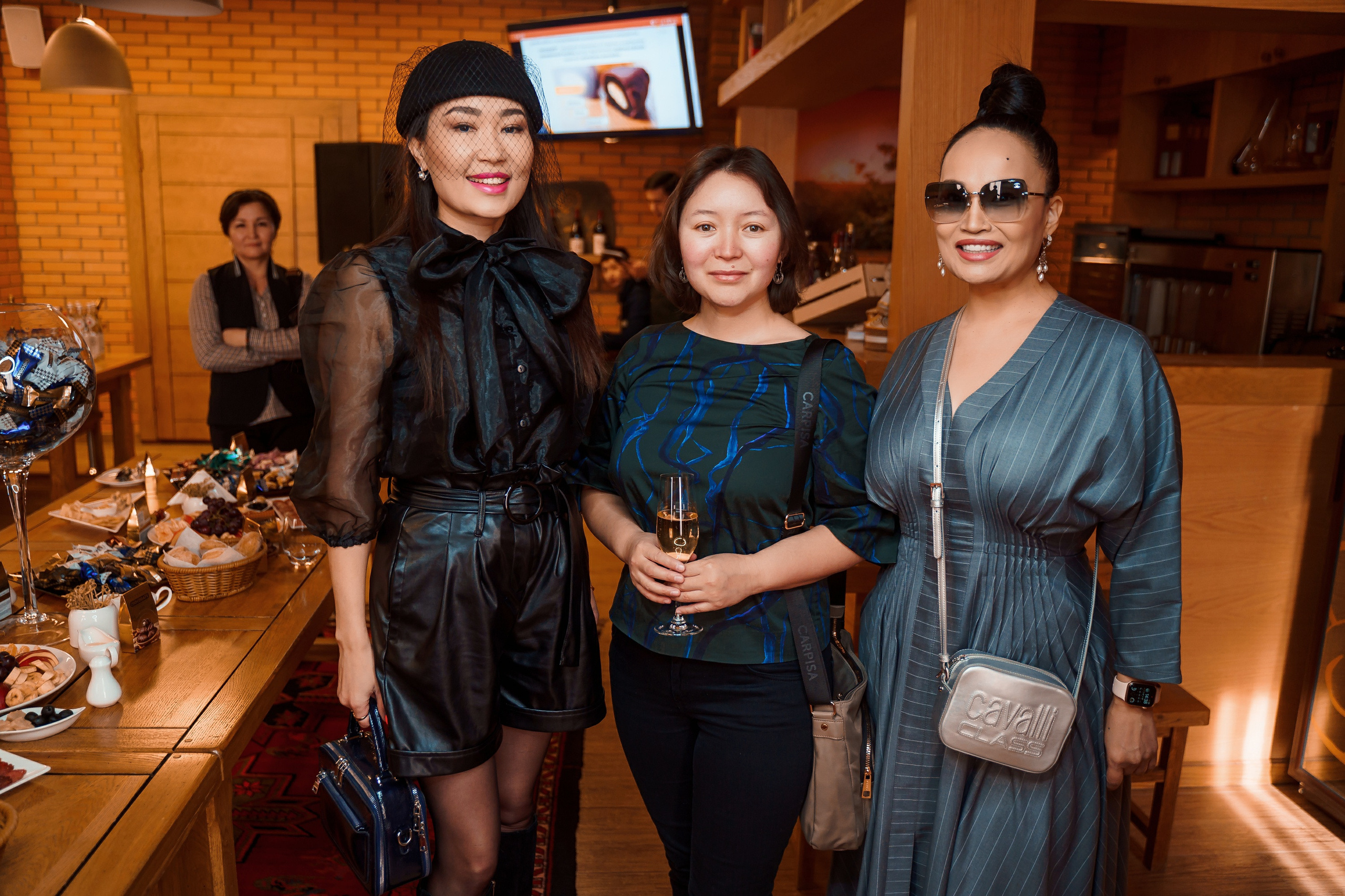 РЕПОРТАЖ. Коммерческий фотограф Нур-Султан (Астана) Айбар Орынхан