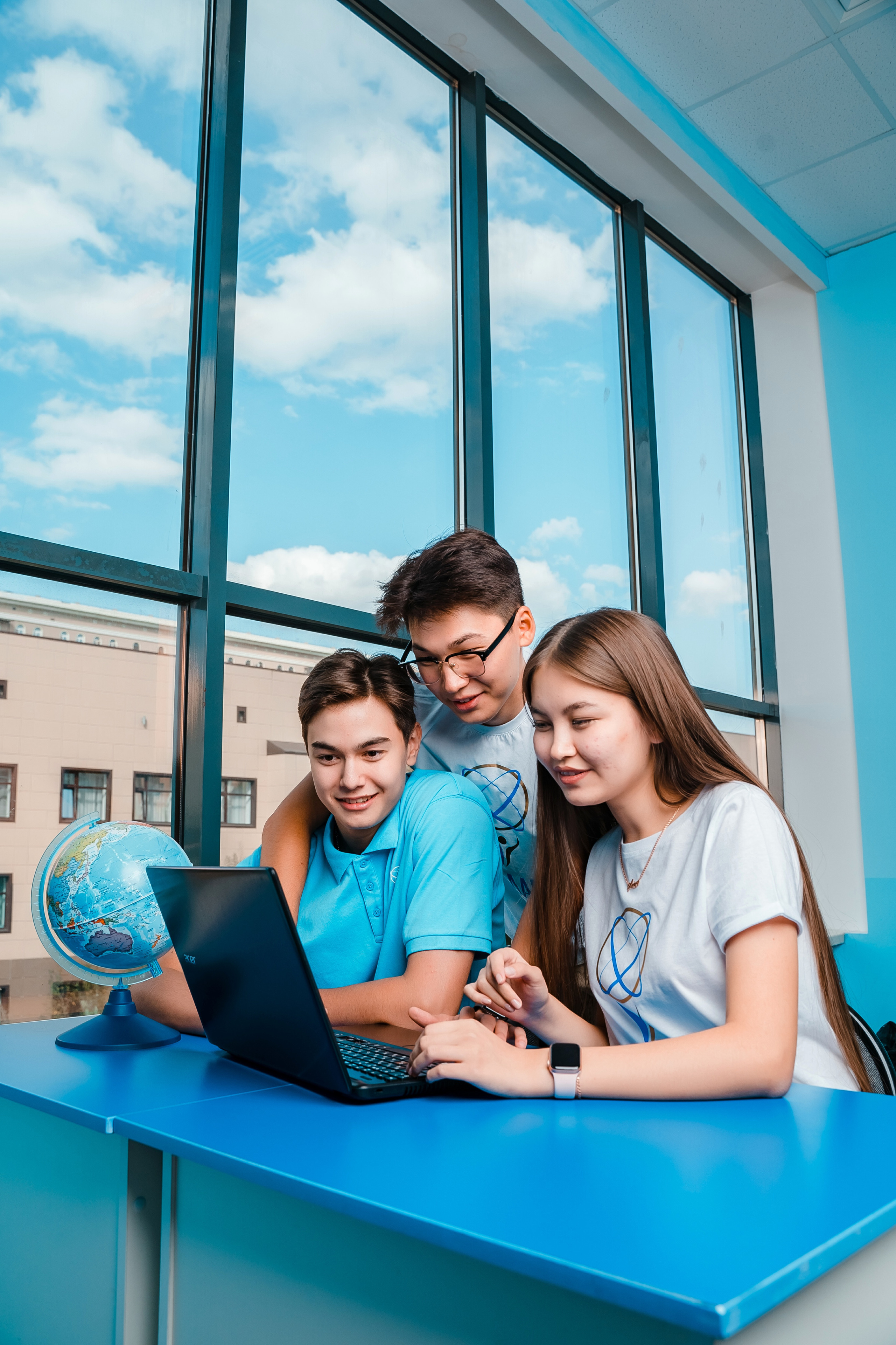 Для брендов. Коммерческий фотограф Нур-Султан (Астана) Айбар Орынхан