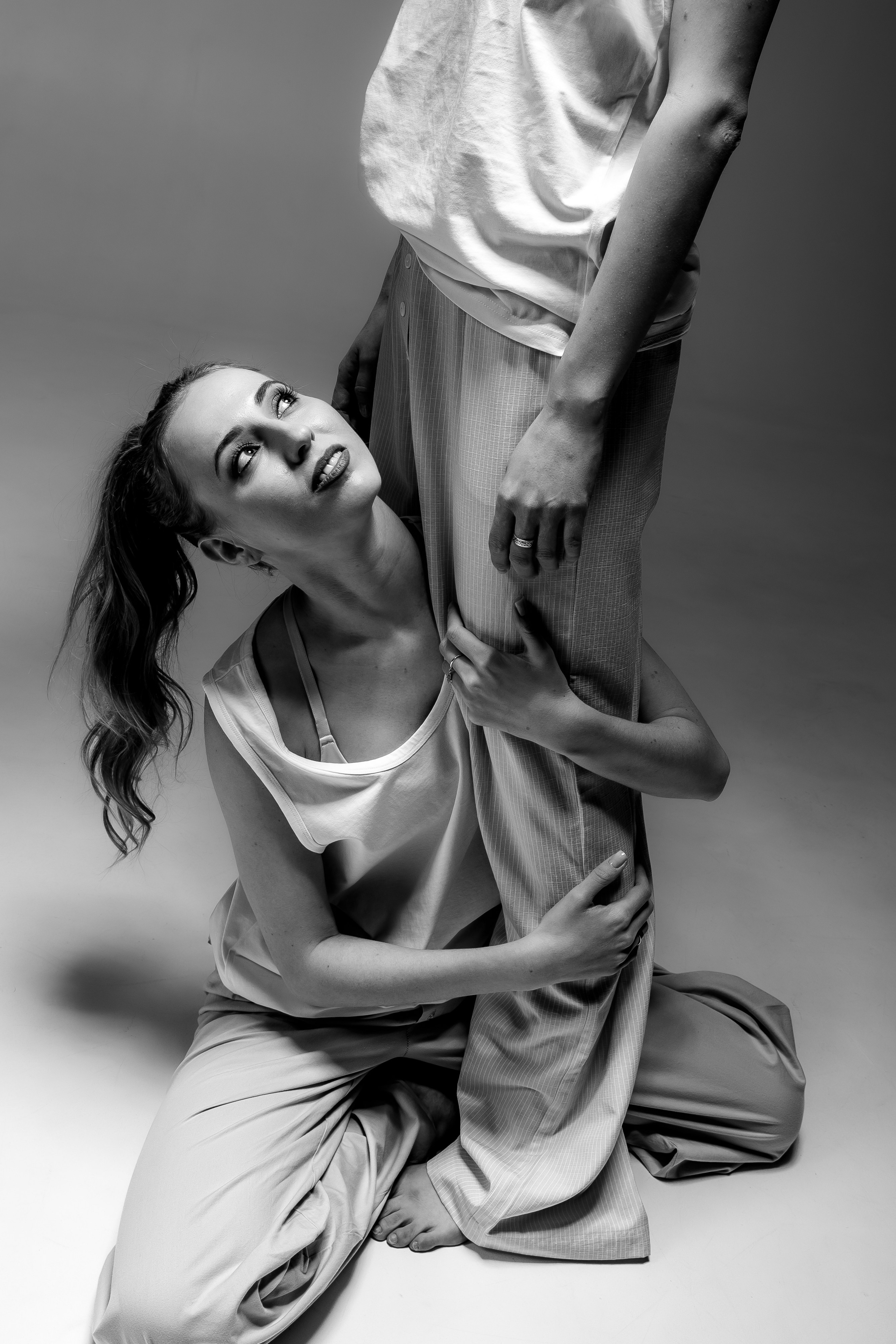 Вика и Настя