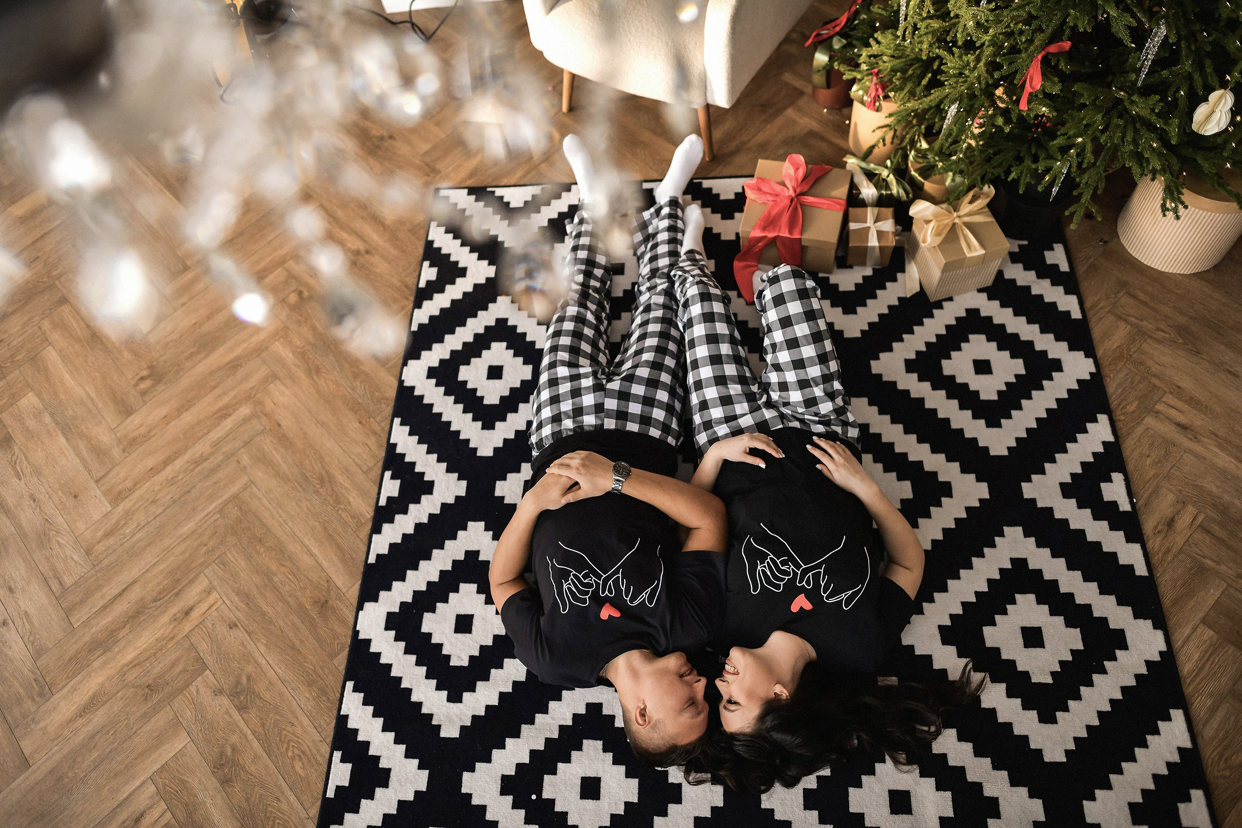 Зимняя свадьба: фотосессия невесты и жениха в студии и на улице. 📸 Свадебный и семейный фотограф в Красноярске Тихомиров Евгений | 17 лет опыта | 800+ свадеб