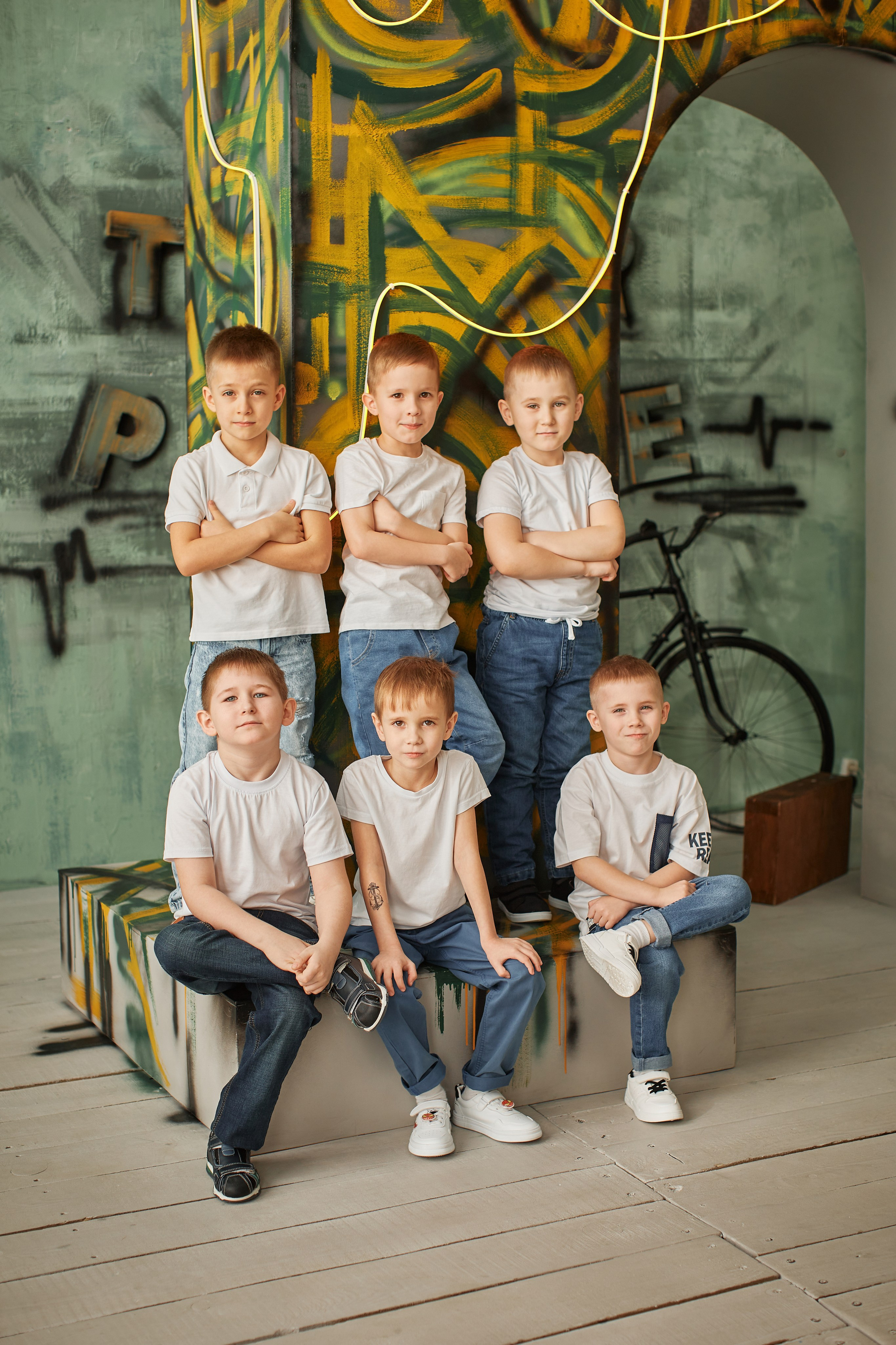 Групповые. Выпускные альбомы в городе Курган для всех