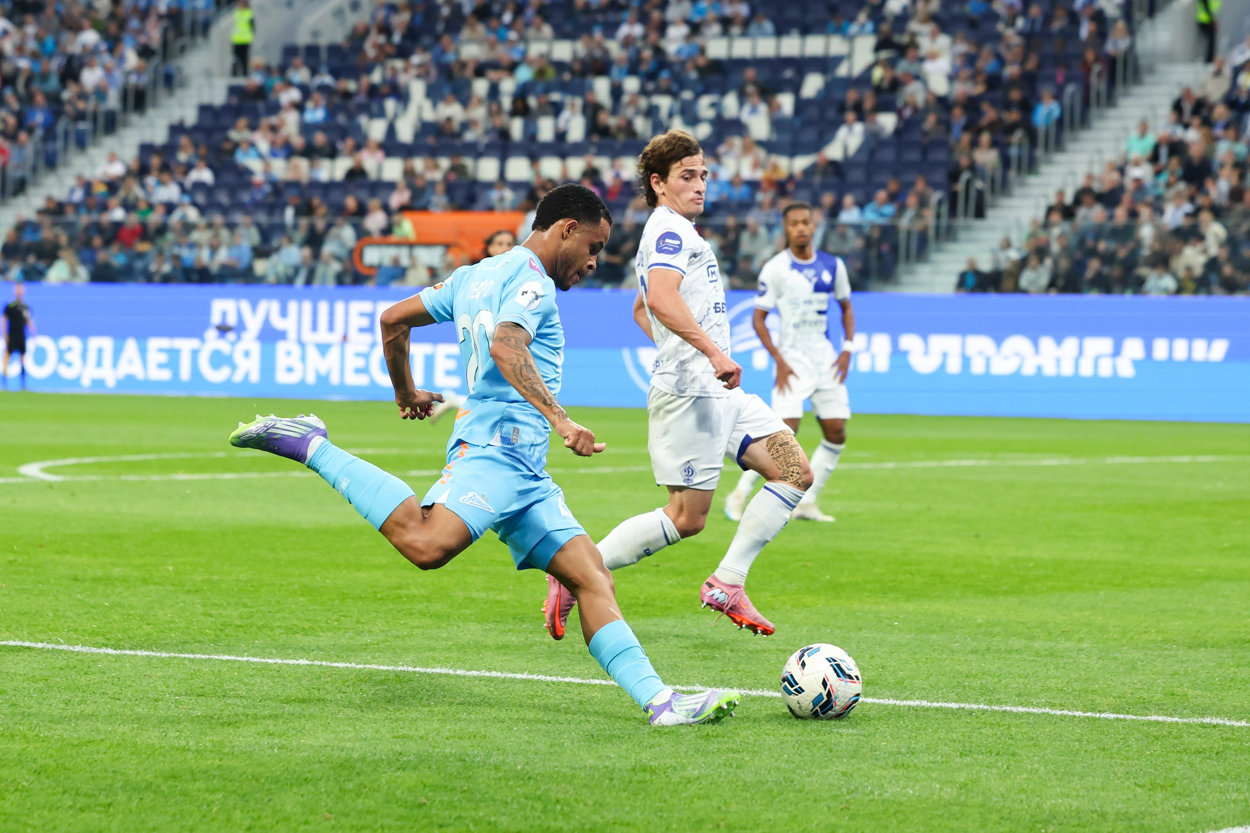ФК «Зенит» — ФК «Динамо» Махачкала 23.08.2025. Спортивный и репортажный фотограф Антон Тереханов