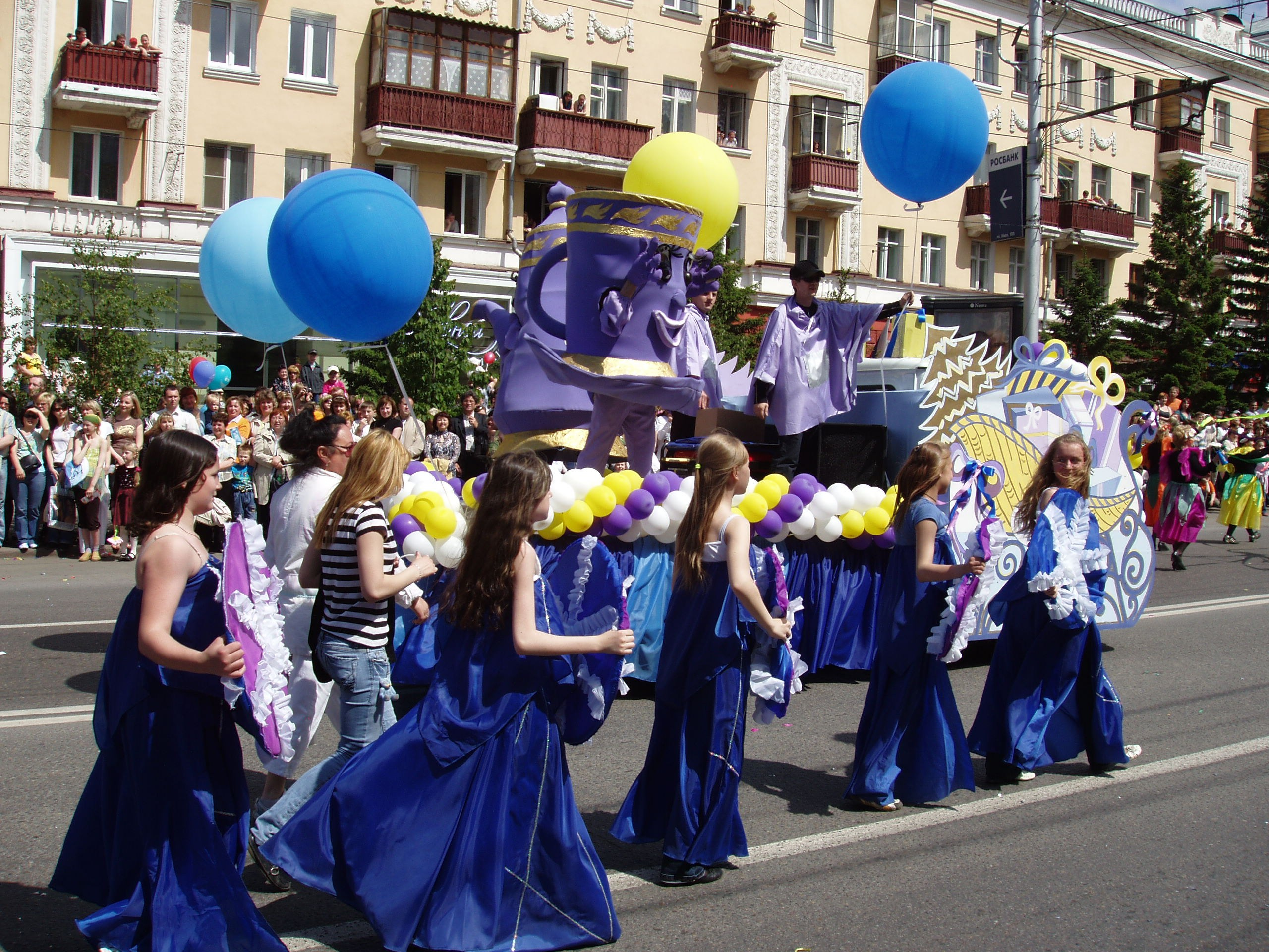 День города Карнавал 10.06.2007. Семейный, Свадебный фотограф СПБ Питер— Романова Екатерина