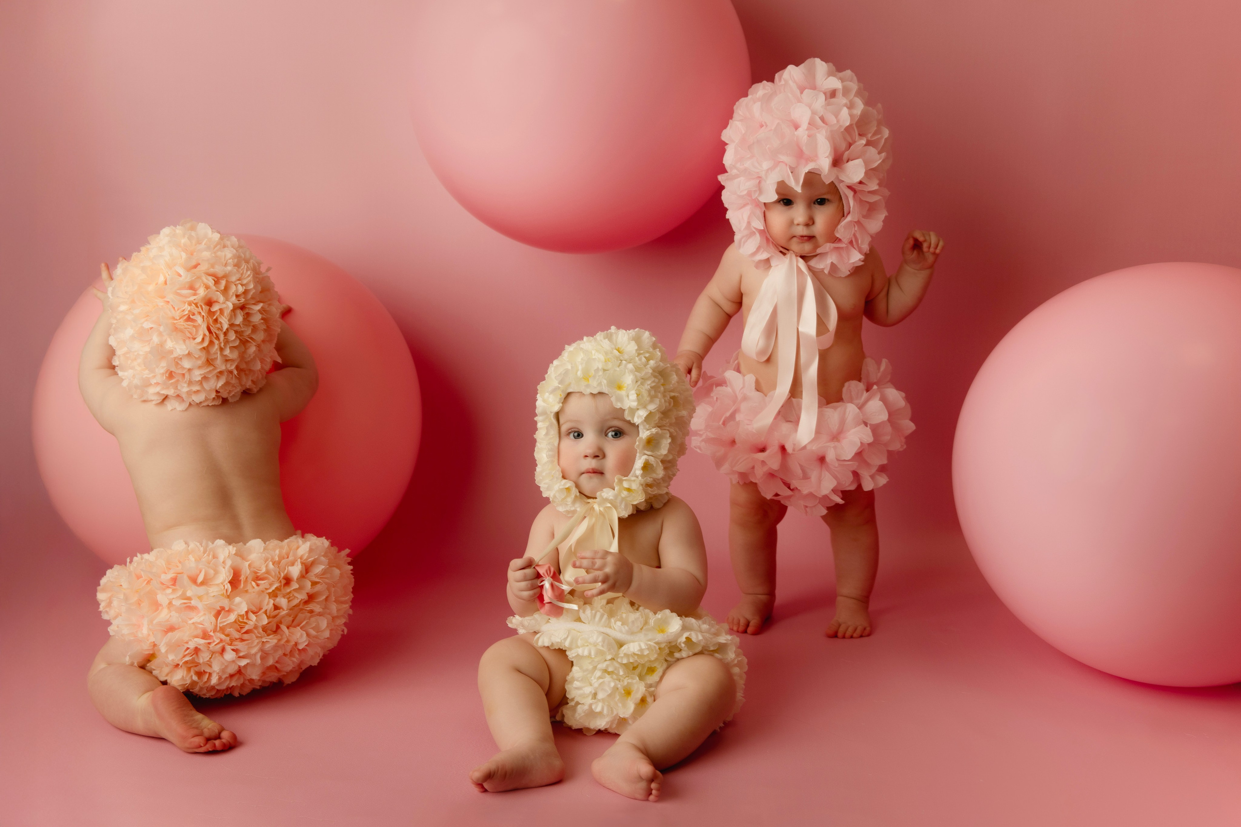 Съемка годовасиков в цветочных костюмах. Фотограф новорожденных, детский фотограф  Москва.Семейная съемка Москва. Семенова Анна