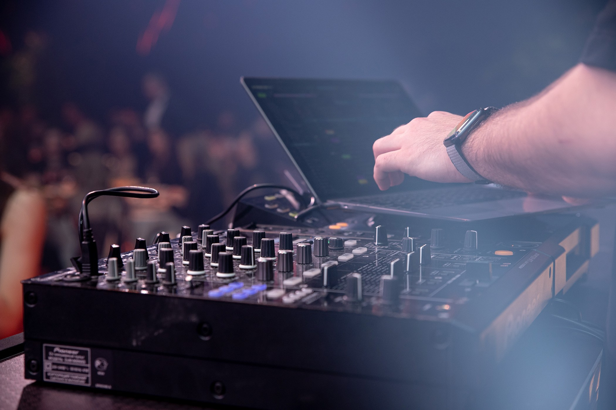 Репортажная съёмка. Интерьерный и фуд фотограф в Сочи Дмитрий Арно