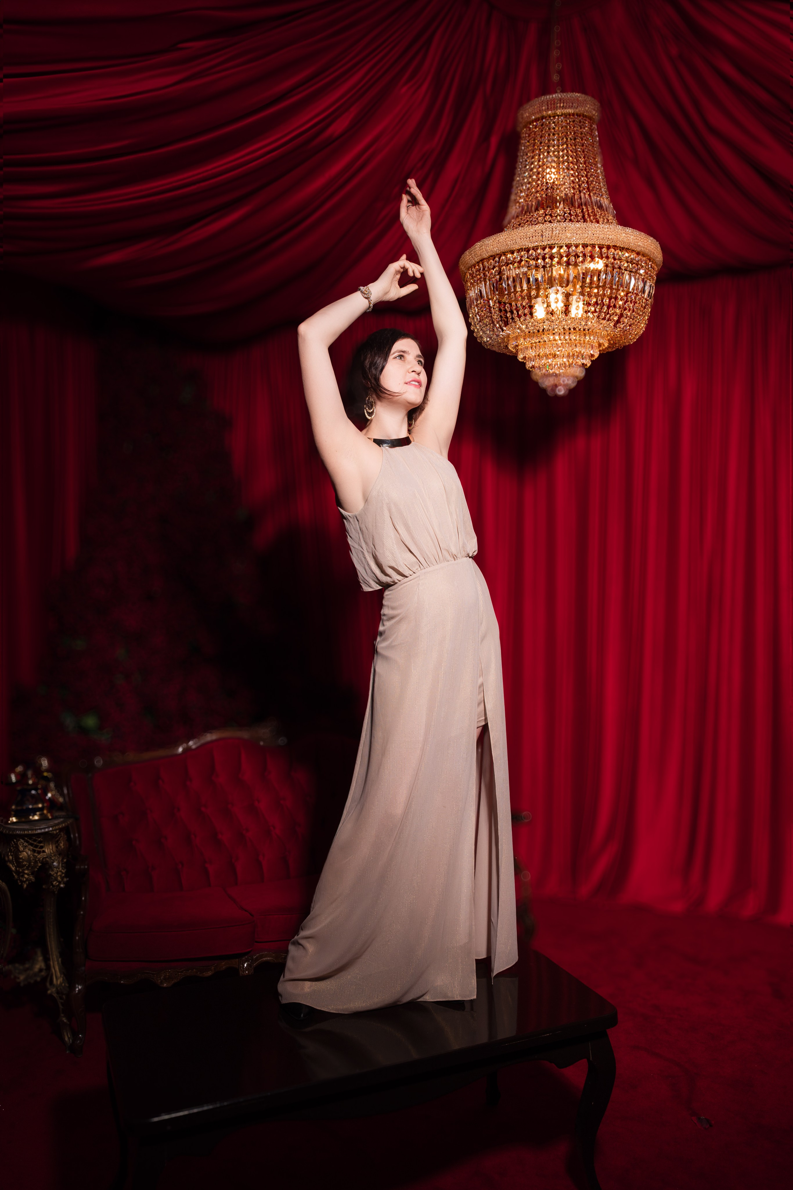 LADY IN RED. Shamirov Arkadiy