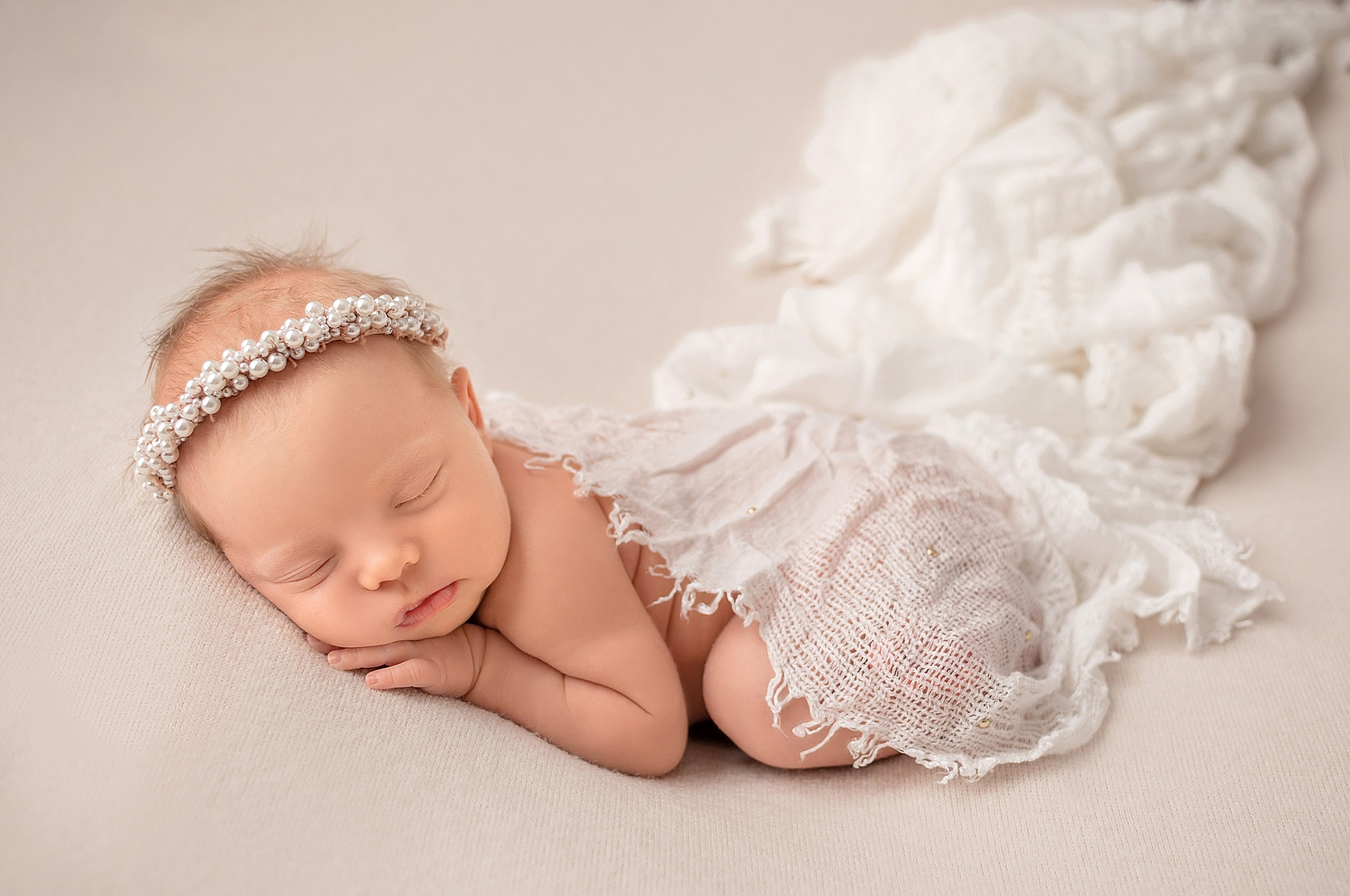 Фотосъёмка новорожденного в Краснодаре в студии. Фотограф новорожденных Краснодар Малышенко Надежда