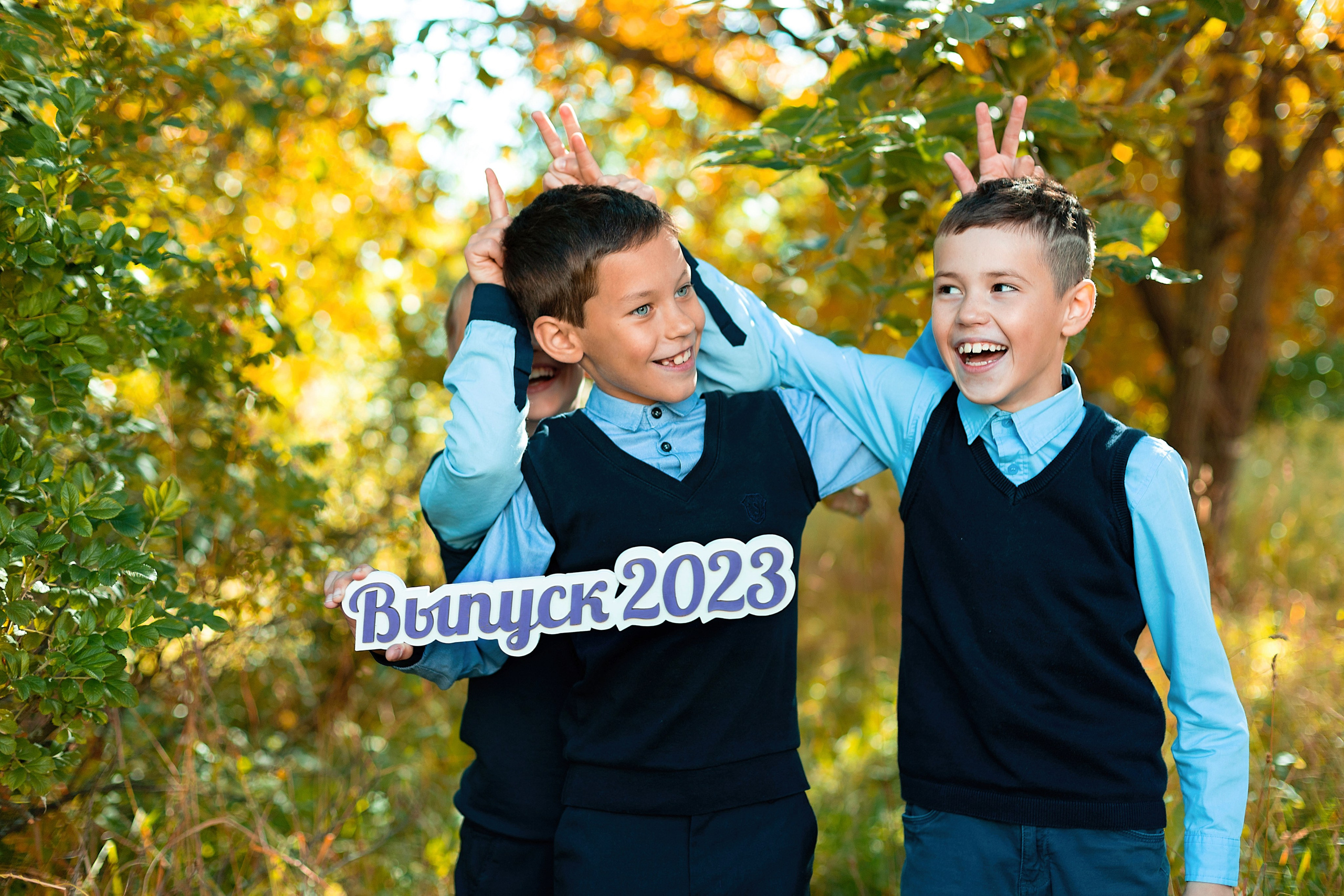 4 класс. Съёмка на улице. Выпускные альбомы «Эврика» в Нижнем Новгороде