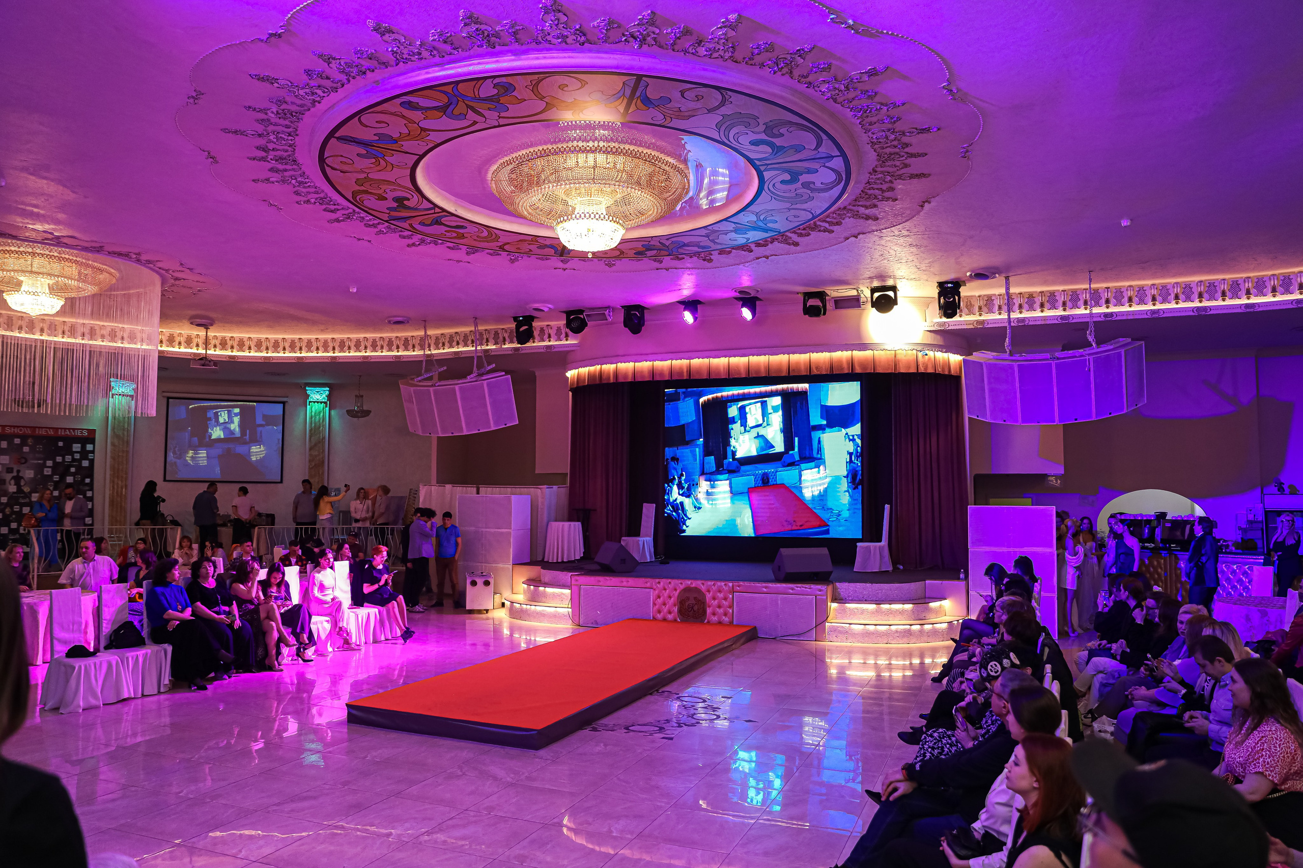 Показ российских дизайнеров и бренда Viktoria Lav. Photographer Viktoriya Markushina «My world throug»