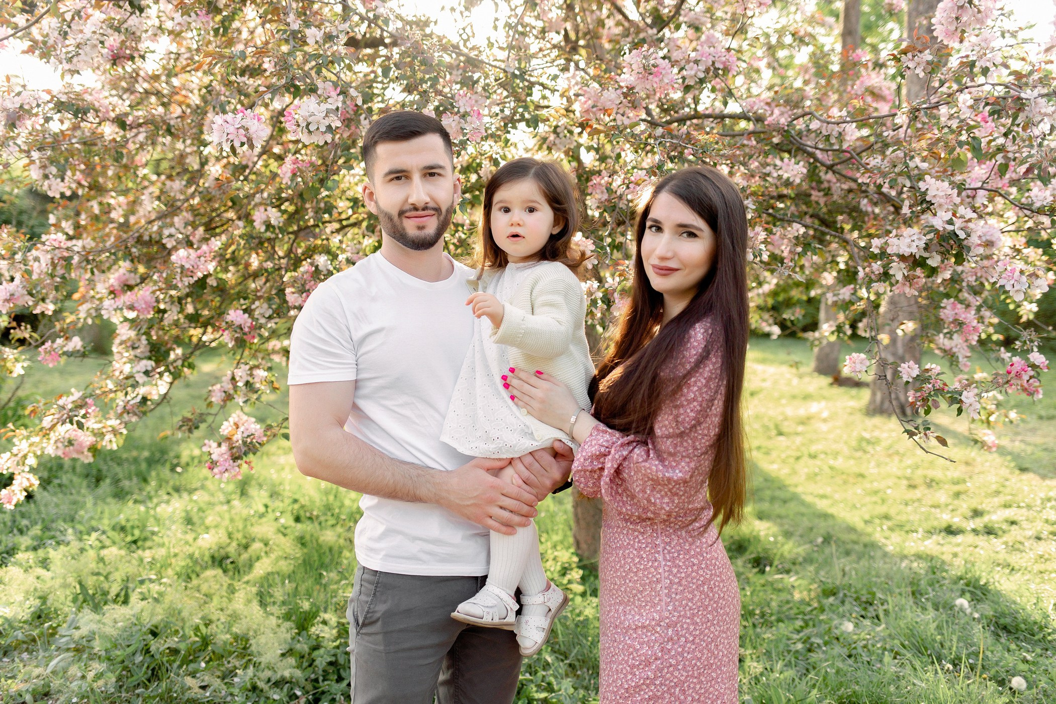 Руслан, Дарина и Илона. Семейный, репортажный, свадебный фотограф в Краснодаре Артур Александрин