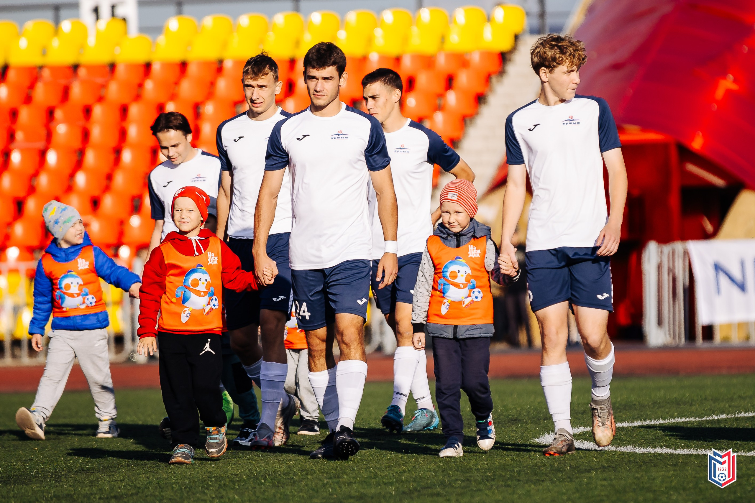 ФК «Металлург-Магнитогорск» — «СибГУФК Иртыш-2» // 21.09.24. Денис Прохоров Фотограф в г. Магнитогорск