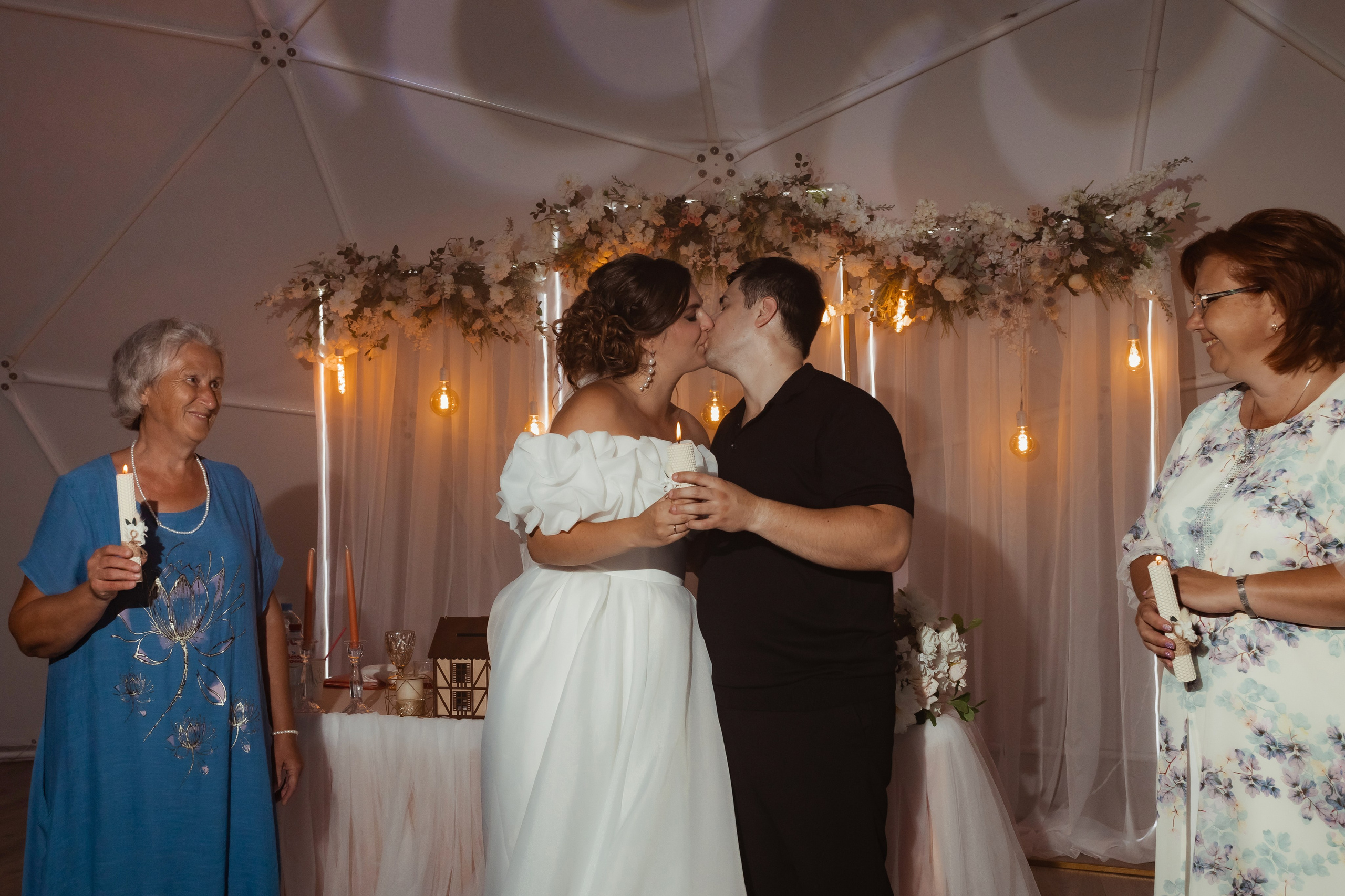 Ваня & Галя (с банкетом). ФОТОГРАФ Маргарита Сивакова | Ярославль Кострома Москва