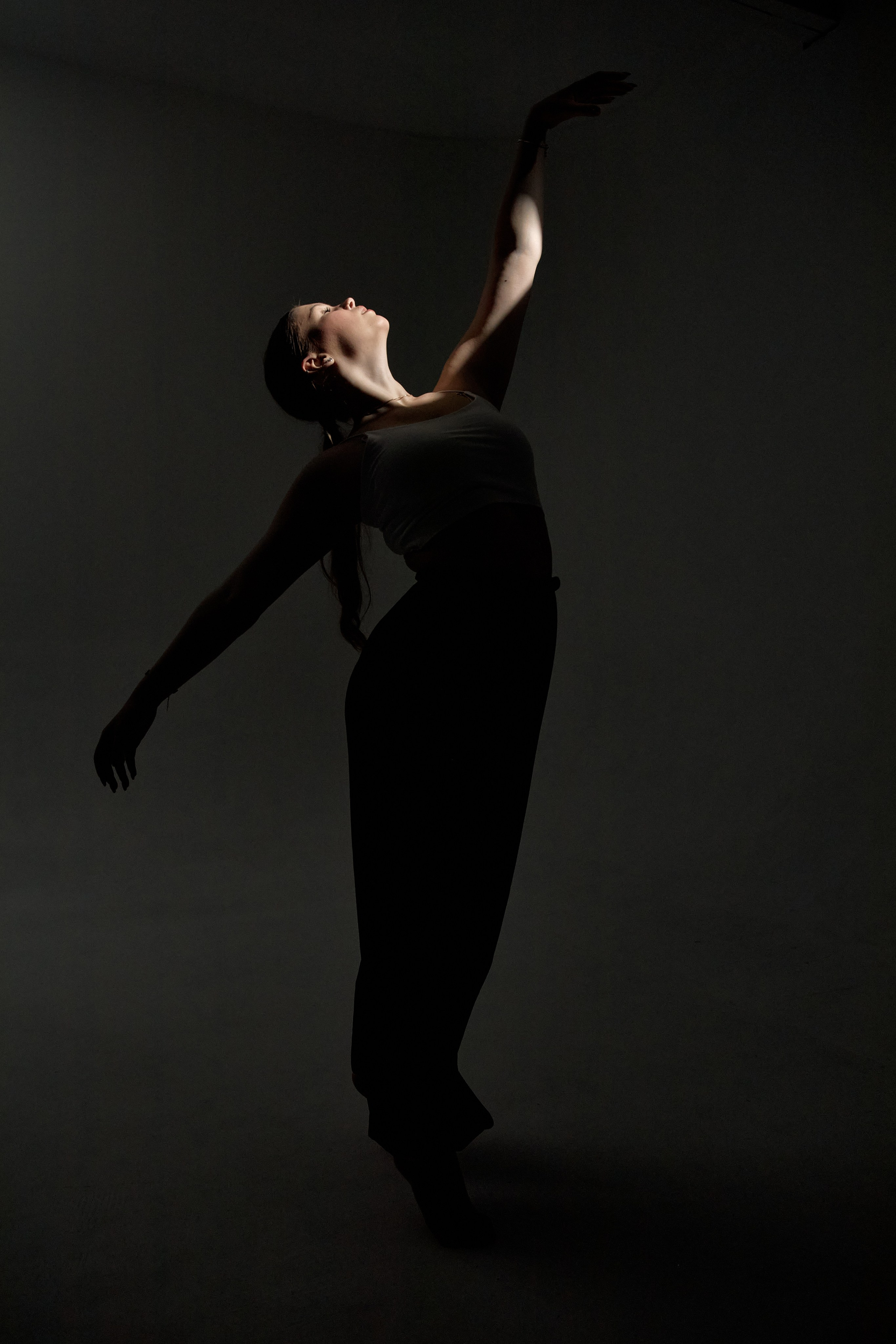 Танец. Фотограф Алексей Яковлев