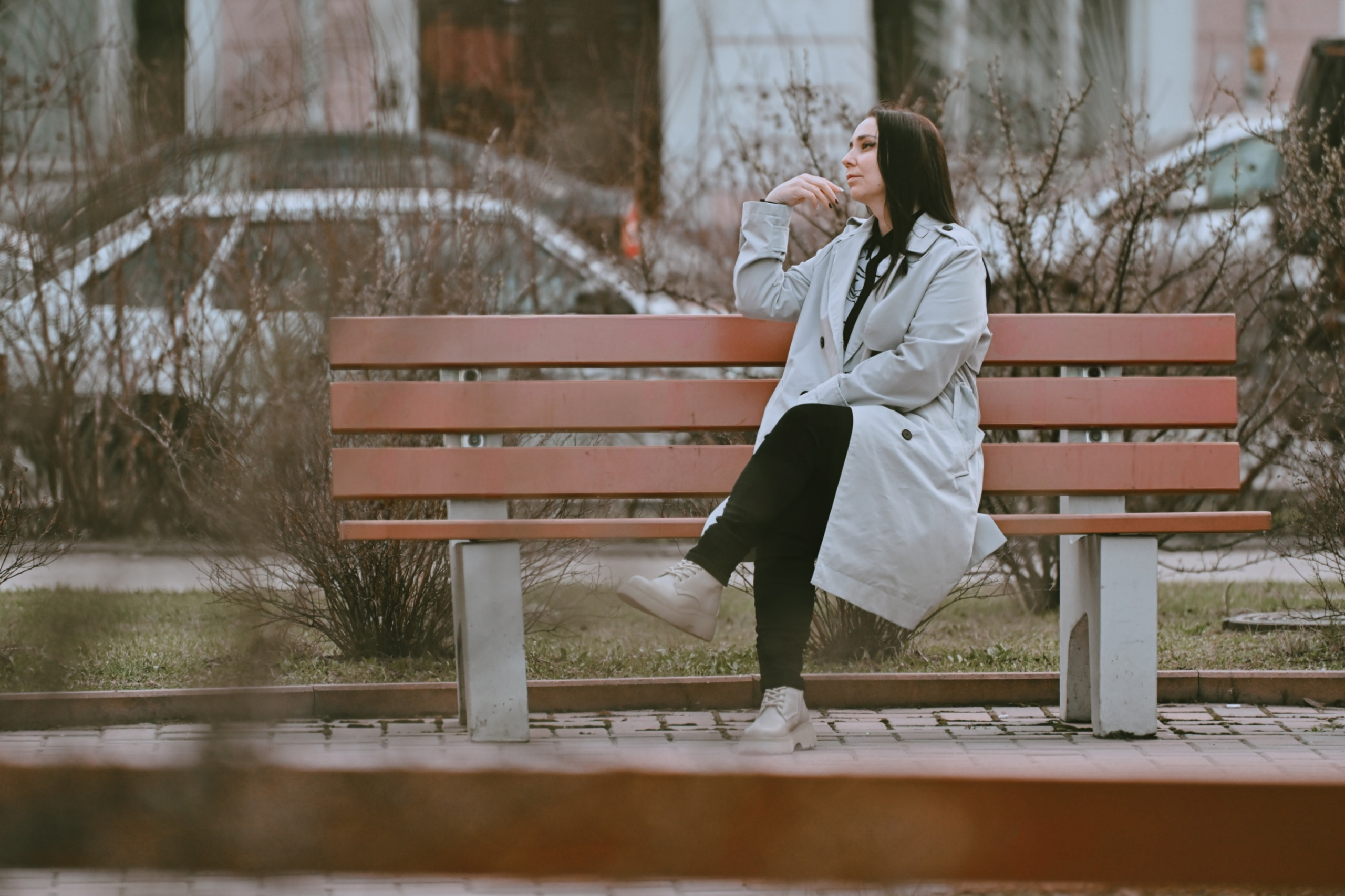 Женская фотосессия в поле с подсолнухами и ромашками. Фотограф в Ярославле Владимир Летуновский