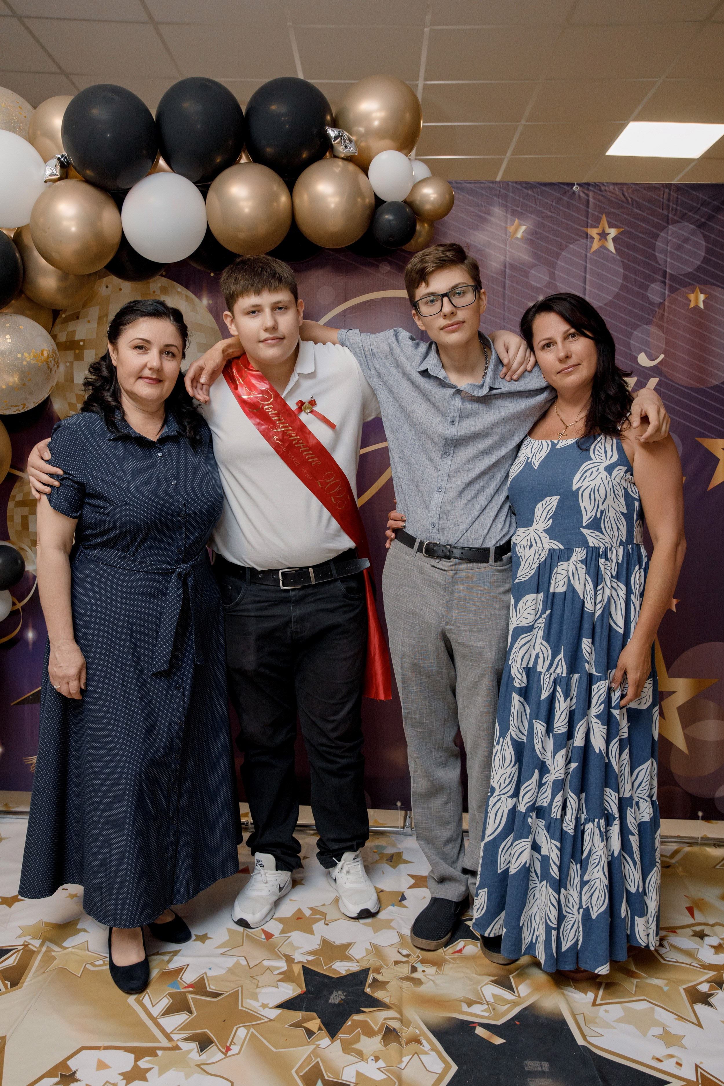 Выпускной школа 107 г Краснодар. Выпускные альбомы в Краснодарском крае