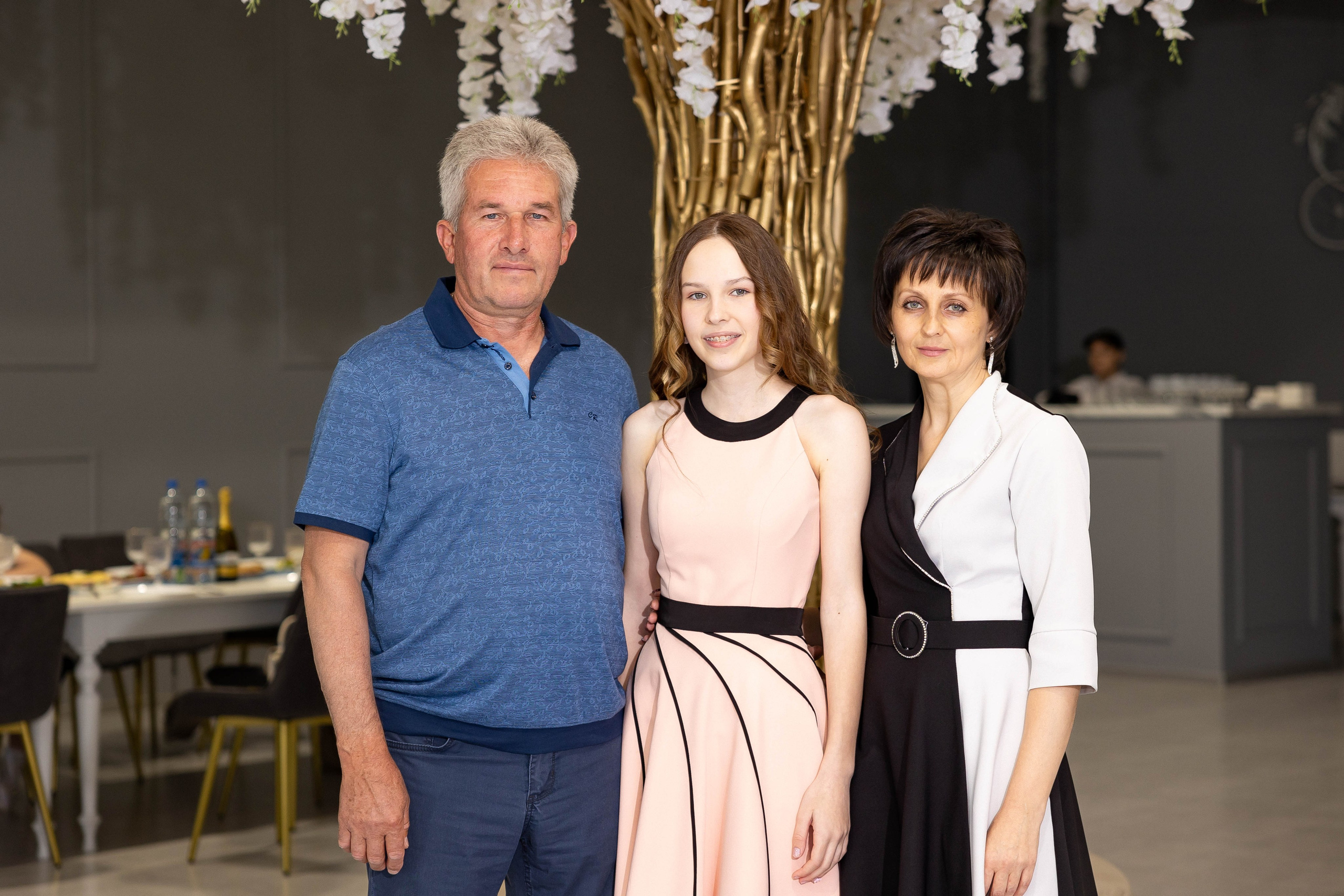 Школа 9 выпуск 2025. Выпускные альбомы в Краснодарском крае