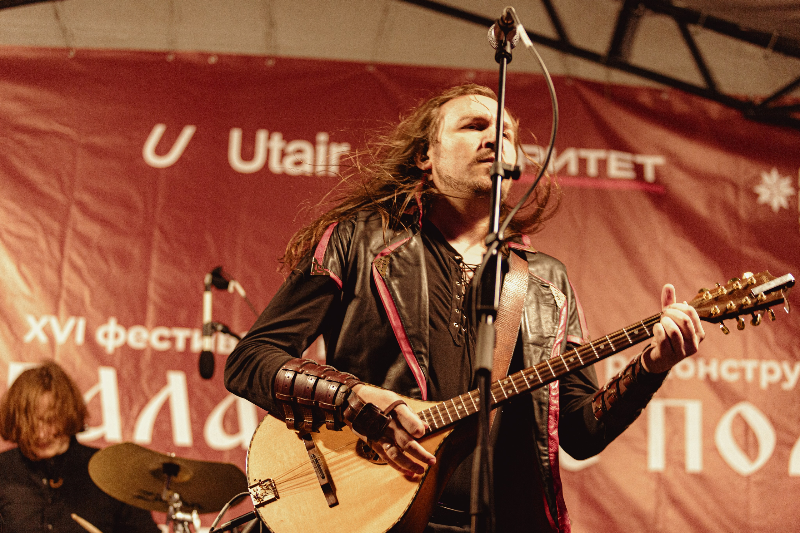 Фестиваль «Абалакское поле» XVI. Арт-фотограф Крис Л. в Тобольске: портрет, семейные, свадьбы