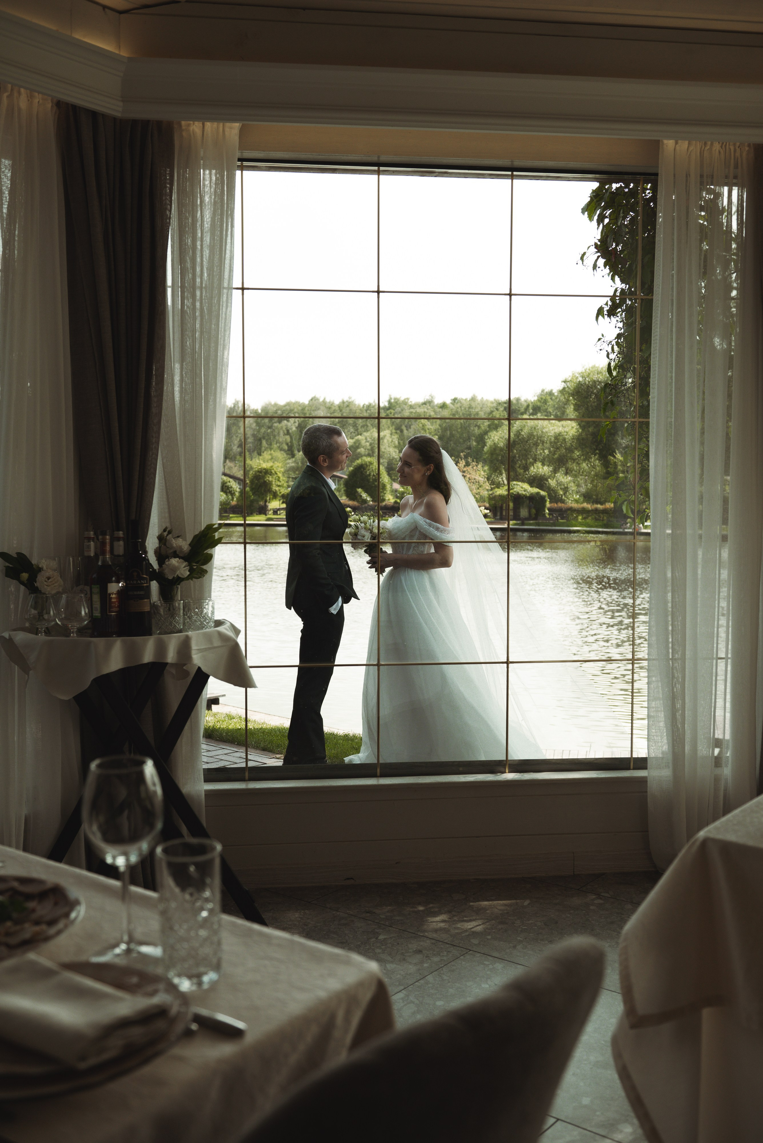 Свадьба в ЗаВидное. Фотограф Москва Настя Профотовна. Репортажные, свадебные и контент фотосессии