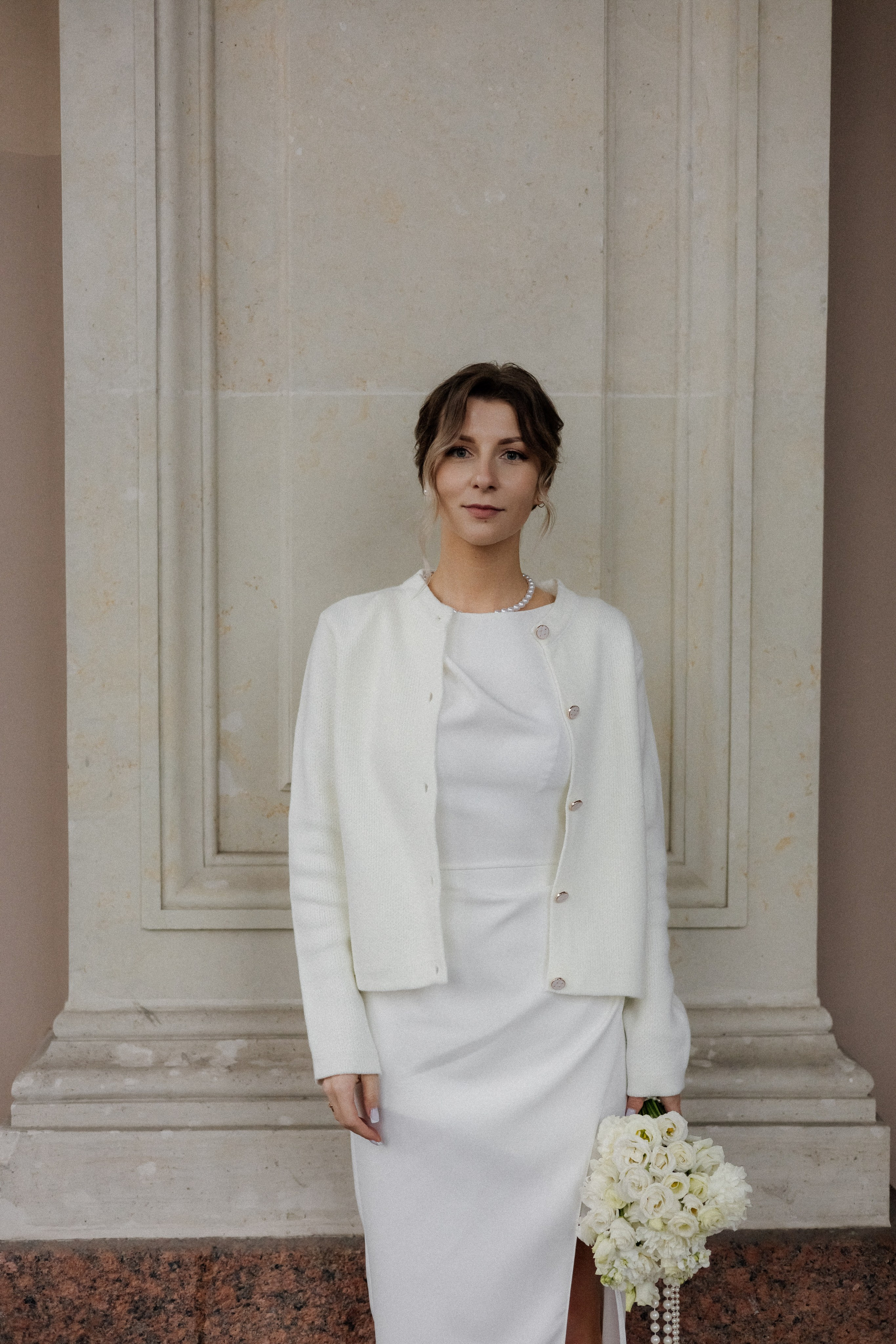 Свадебная прогулка у Исаакия. Свадебный фотограф в Санкт-Петербурге Ксения Кобышева