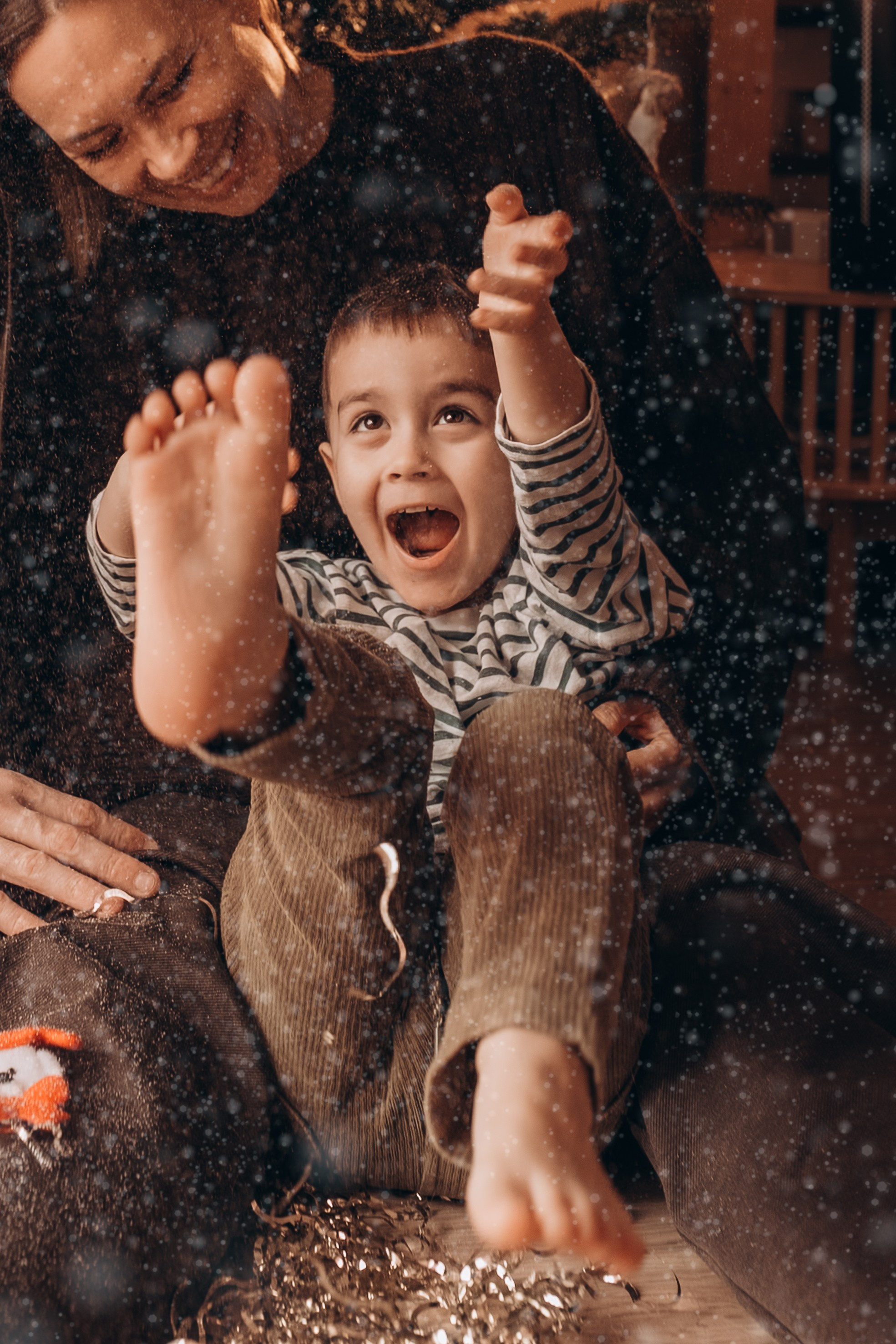 Séance famille à domicile. Photographe des familles et enfants à Nantes et alentours