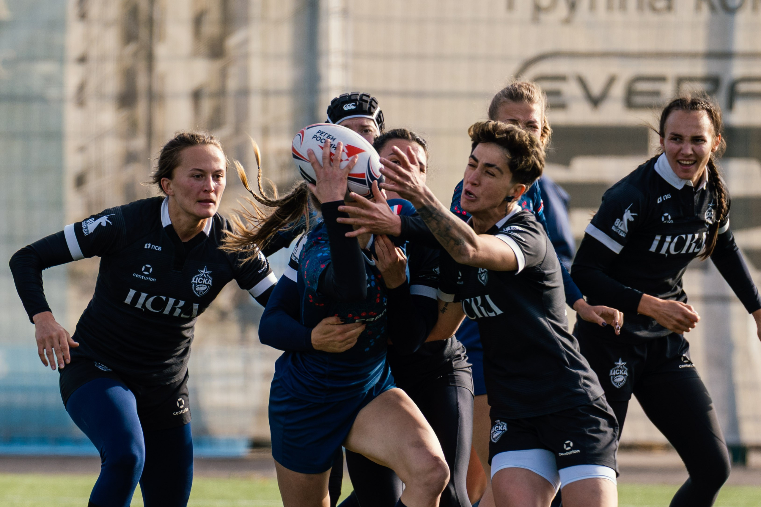 Магнит кубок России по женскому регби-7. Портретный фотограф в Казани Радомир Заздравных