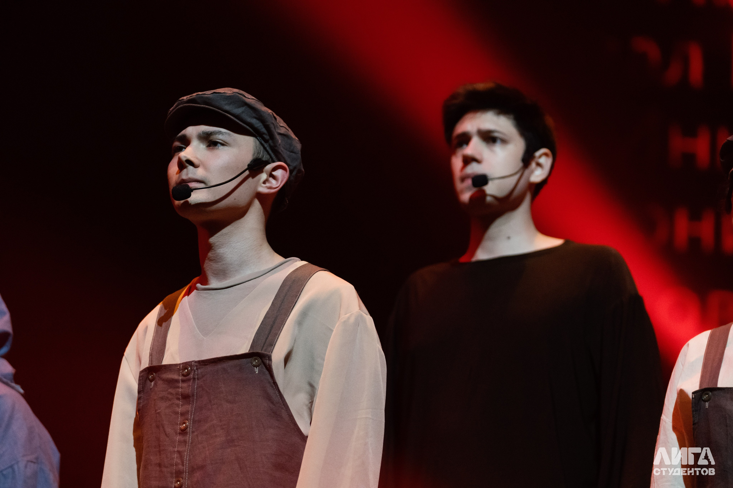 Российская Студенческая Весна 2025. Портретный фотограф в Казани Радомир Заздравных