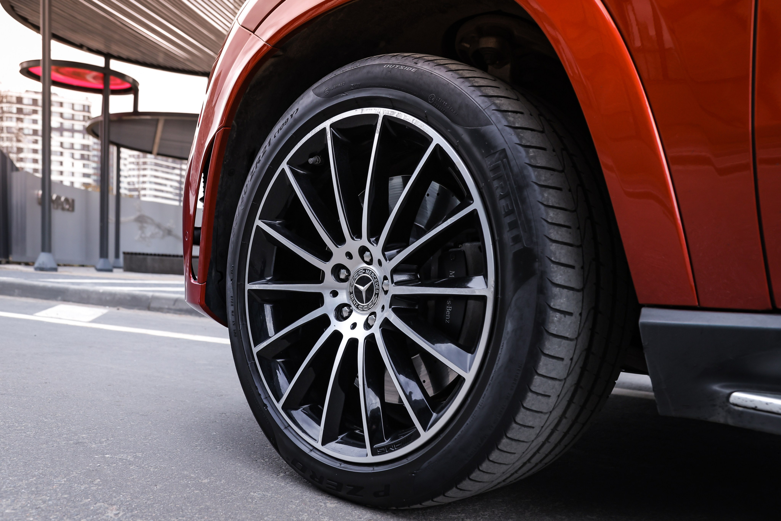 2021 MERCEDES GLE. Mixturecaptures