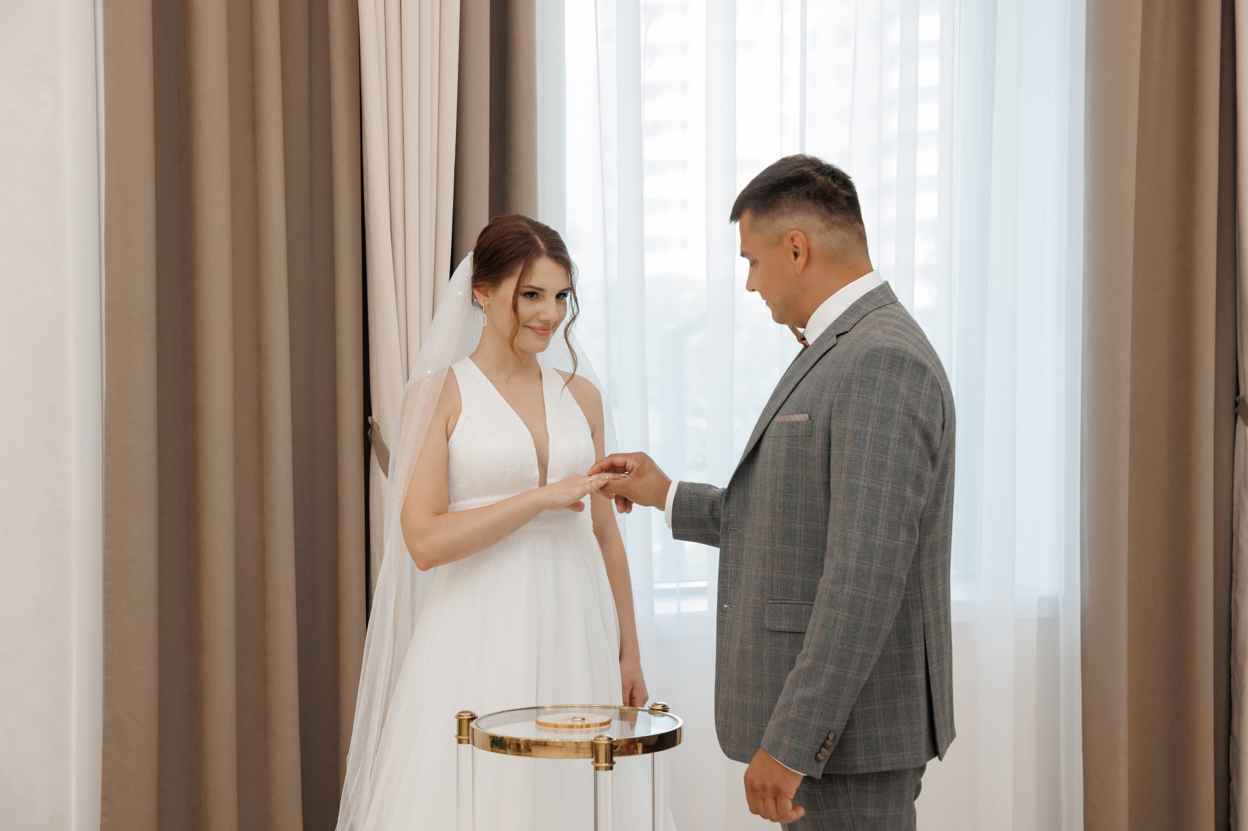 ЗАГС Бутово и Остафьево. Свадебный и репортажный фотограф (Москва, Королев и другие)