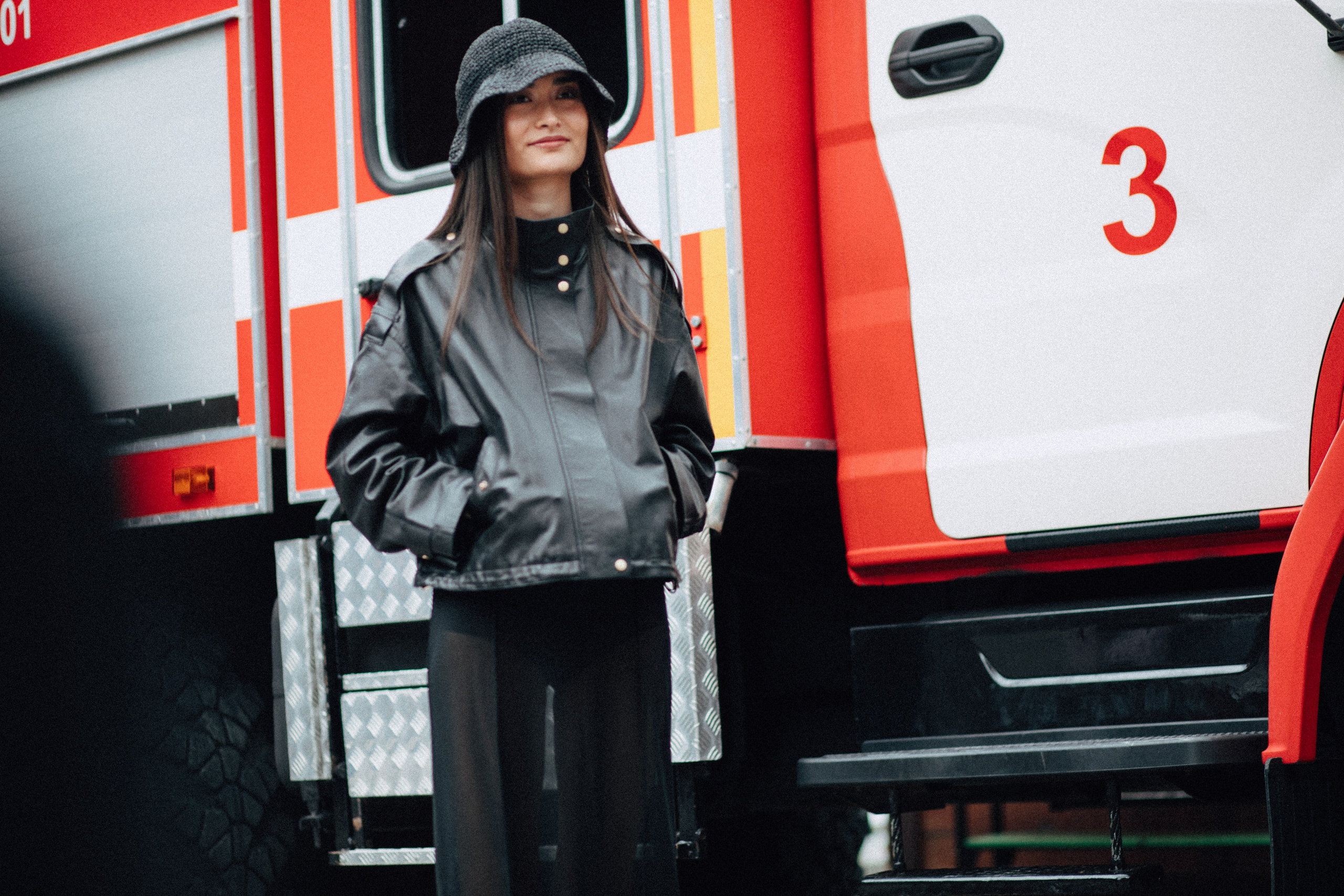 ПОЖАРНАЯ МАШИНА. Елизавета Федотова | фэшн-фотограф