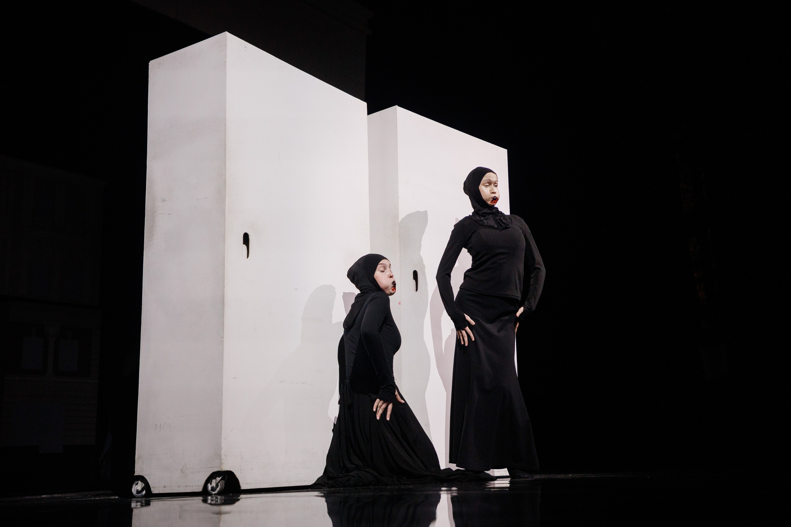 МХАТ. Новый квадрат. Фотограф городских и семейных событий Артем Карпухин